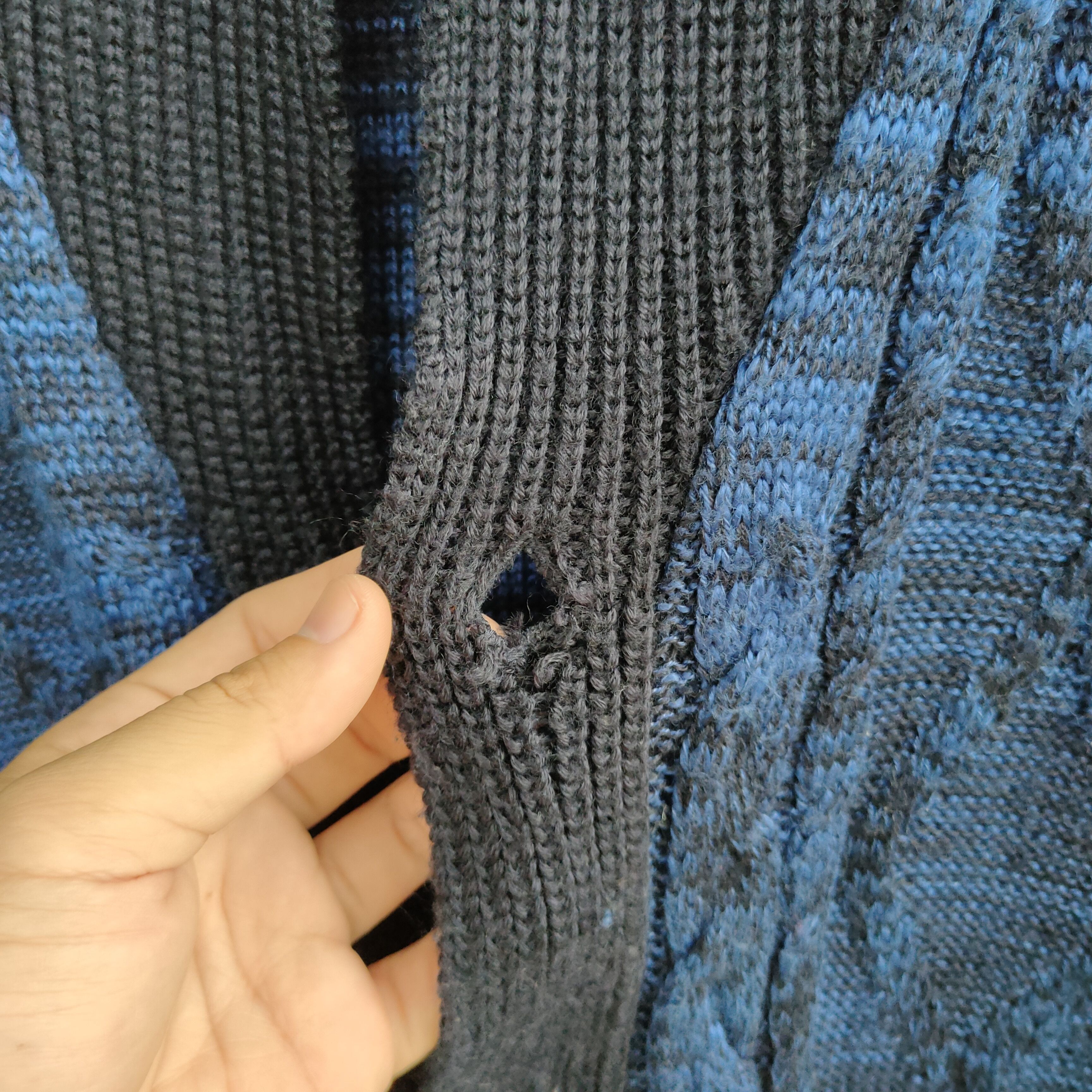 Aran Isles Knitwear Vintage J.N.R.D Blue Colours Cardigan Knitwear Size US M / EU 48-50 / 2 - 7 Thumbnail