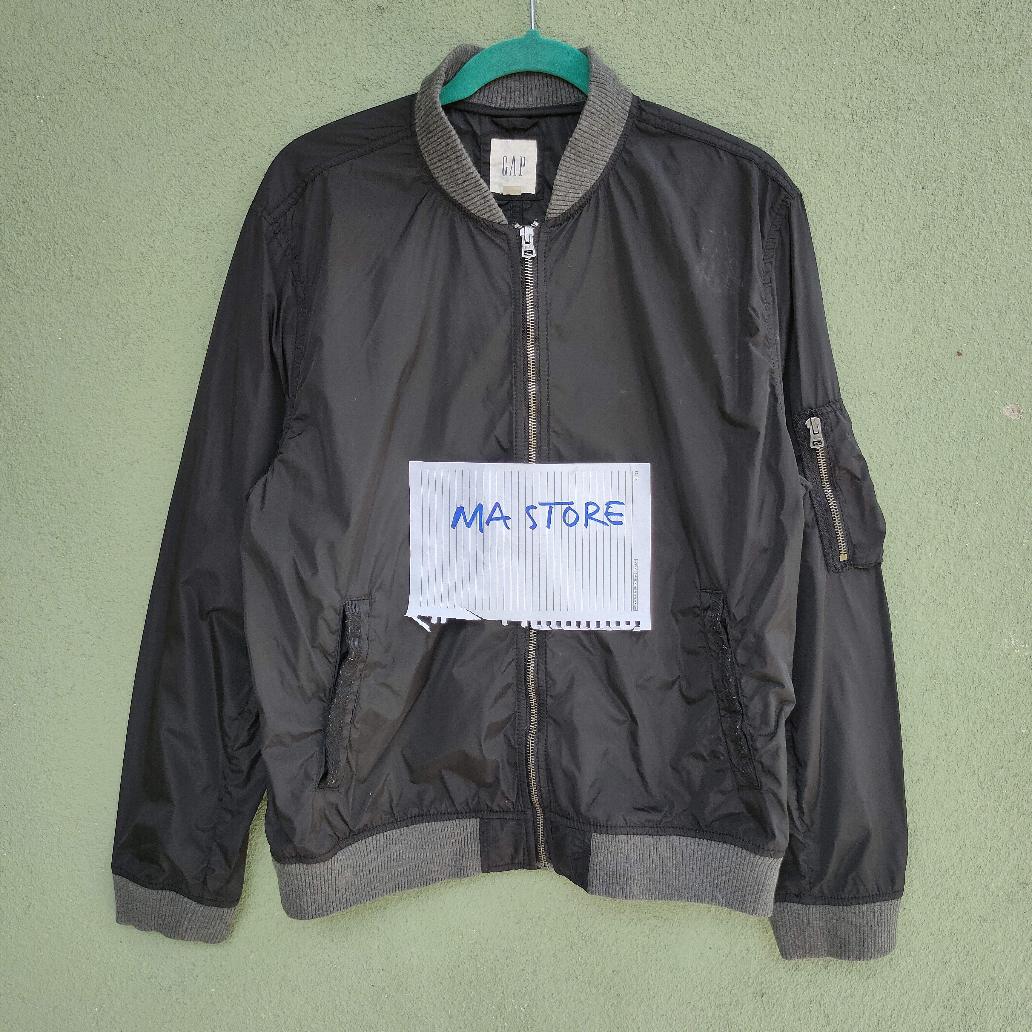 Gap Vintage Gap Zipper Ups Nice Design Light Jacket Size US L / EU 52-54 / 3 - 1 Thumbnail