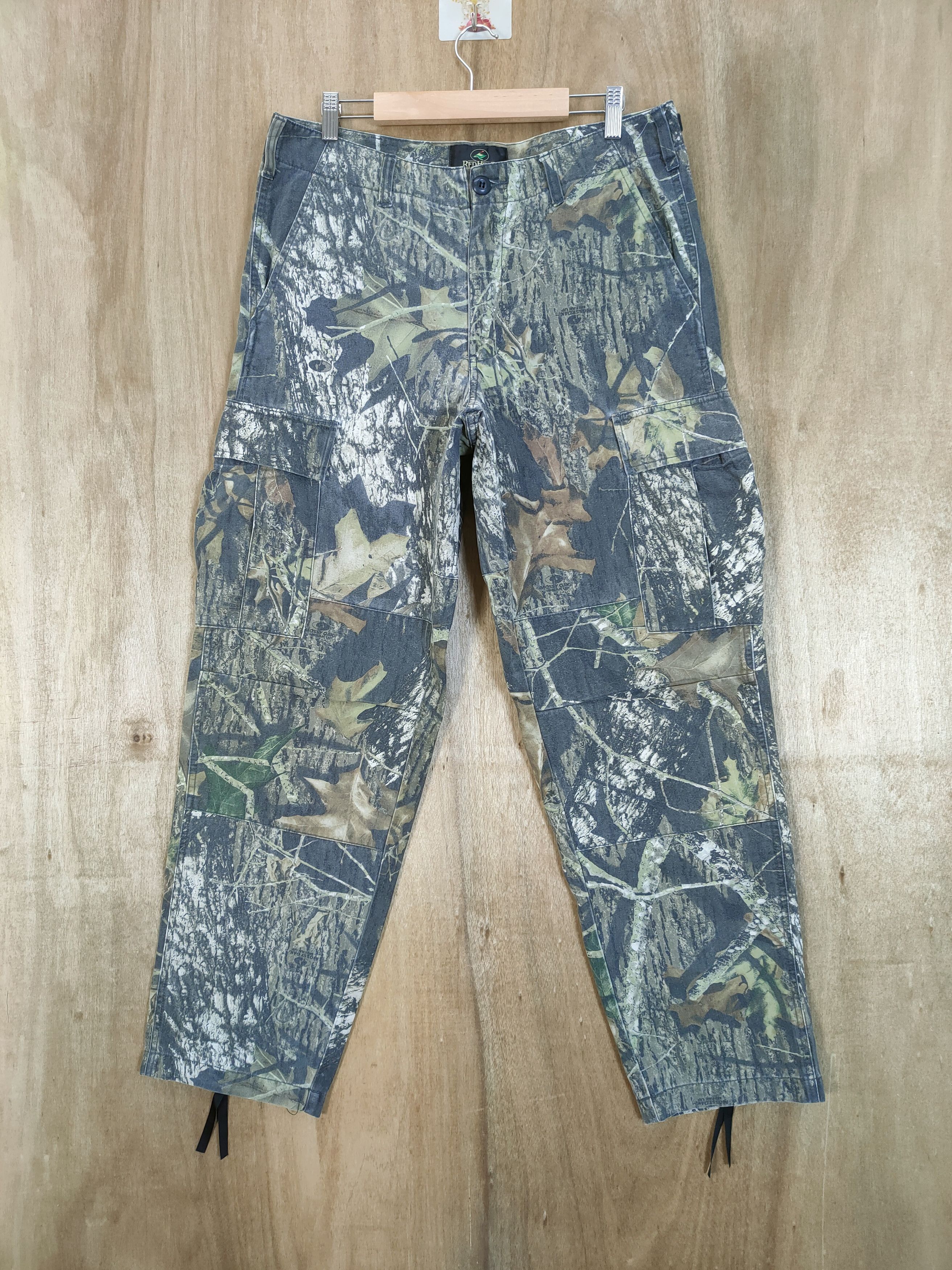 Redhead VINTAGE RED HEAD REALTREE CAMO FADED CARGO PANTS Size US 34 / EU 50 - 1 Thumbnail