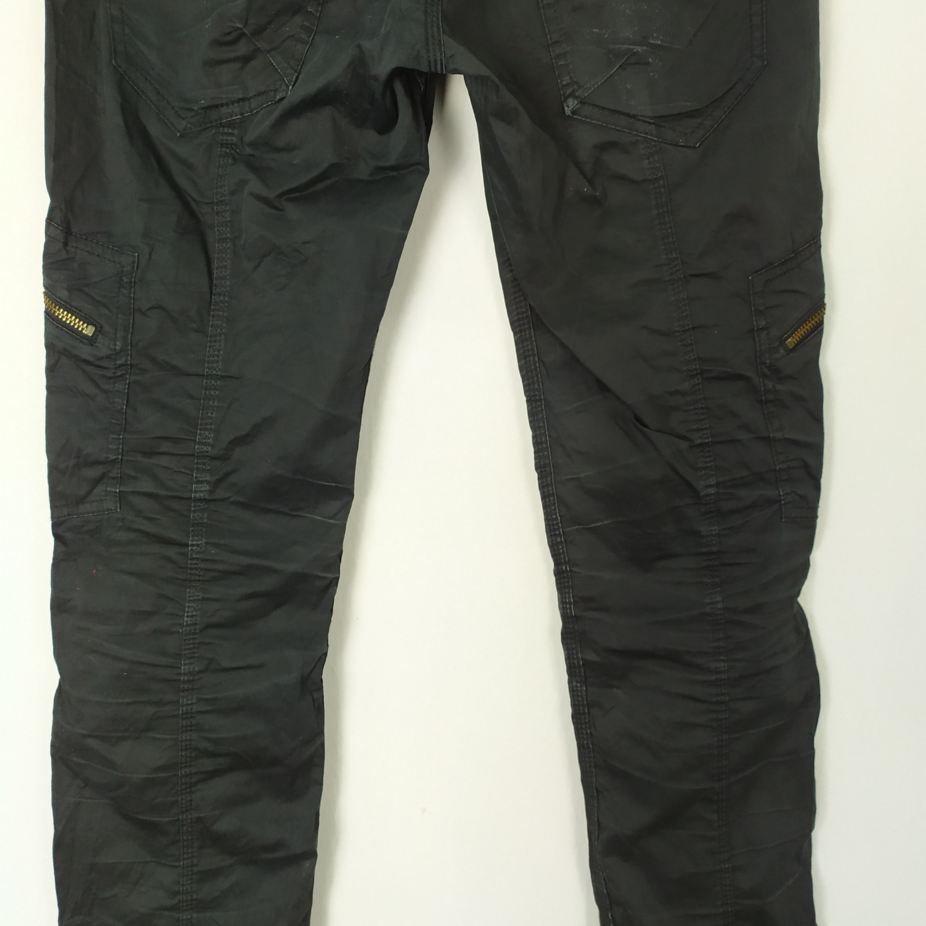 Black Label VINTAGE NEUTORONICA SKINNY BLACK CARGO PANTS Size US 26 / EU 42 - 12 Thumbnail
