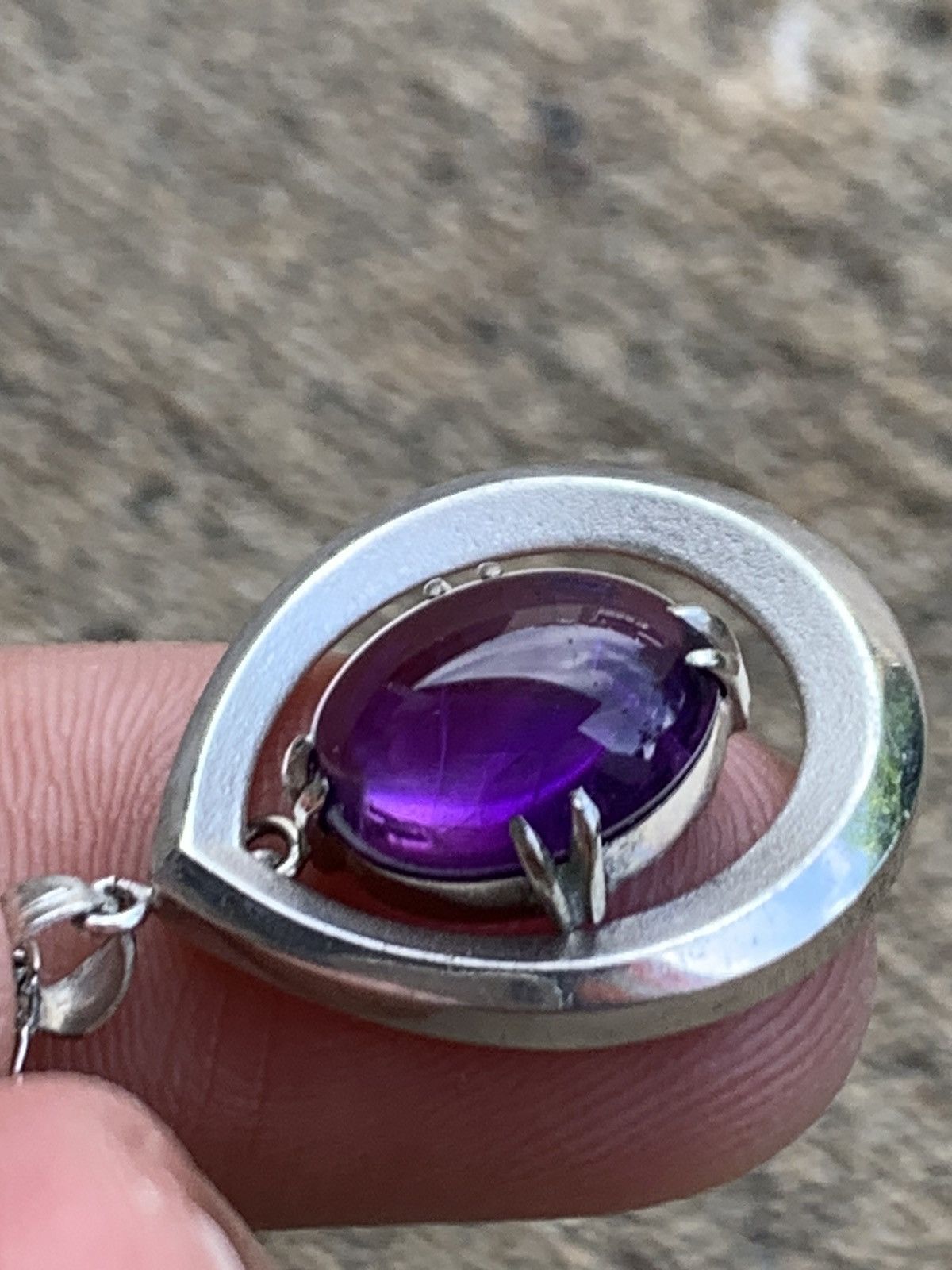 Jewelry × Vintage VINTAGE 14K WHITE GOLD AMETHYST CHAIN NECKLACE Size ONE SIZE - 5 Thumbnail