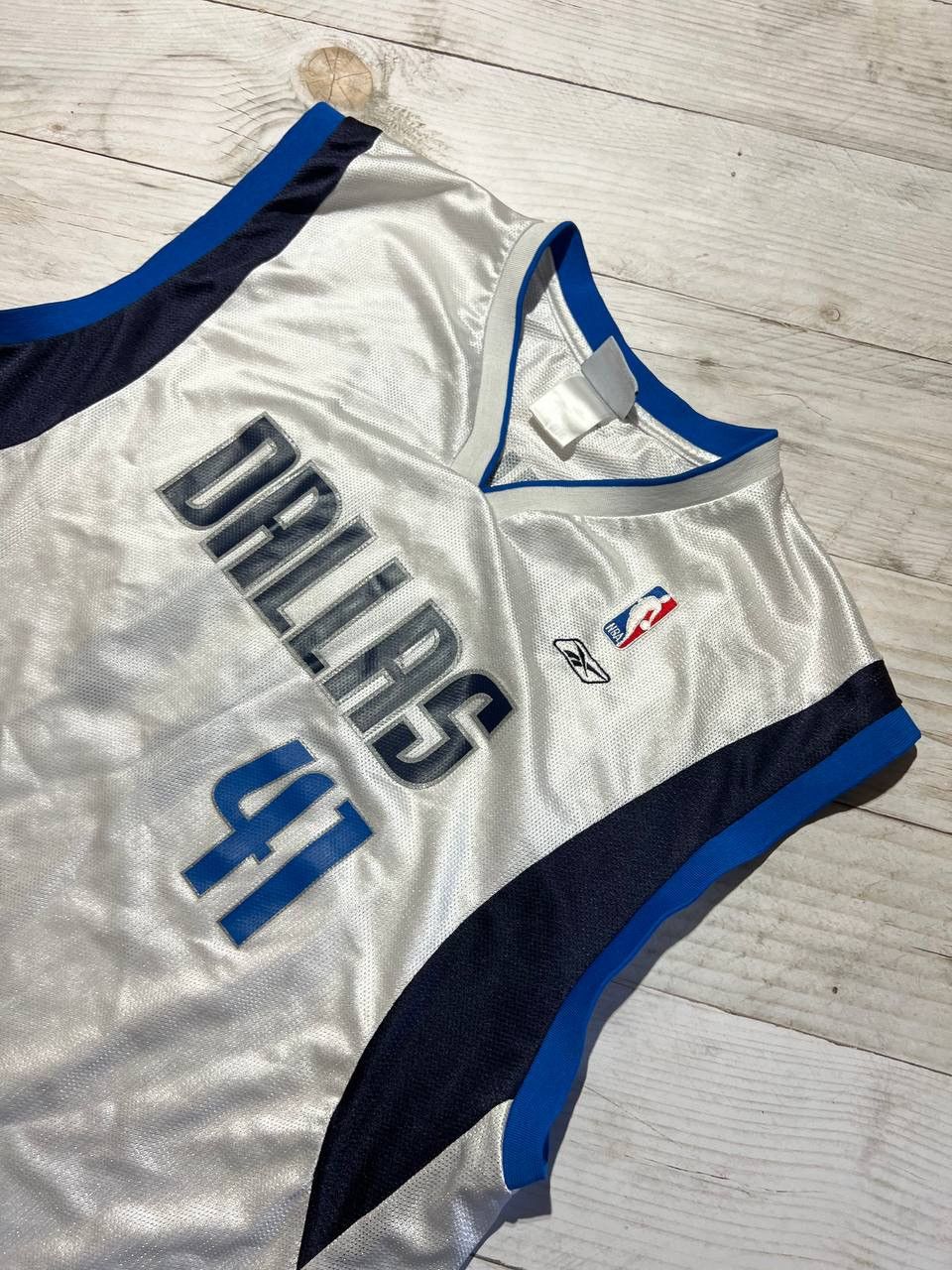 NBA Vintage Reebok Dallas Nowitzki NBA Jersey Basketball Shirt Size US XL / EU 56 / 4 - 5 Thumbnail
