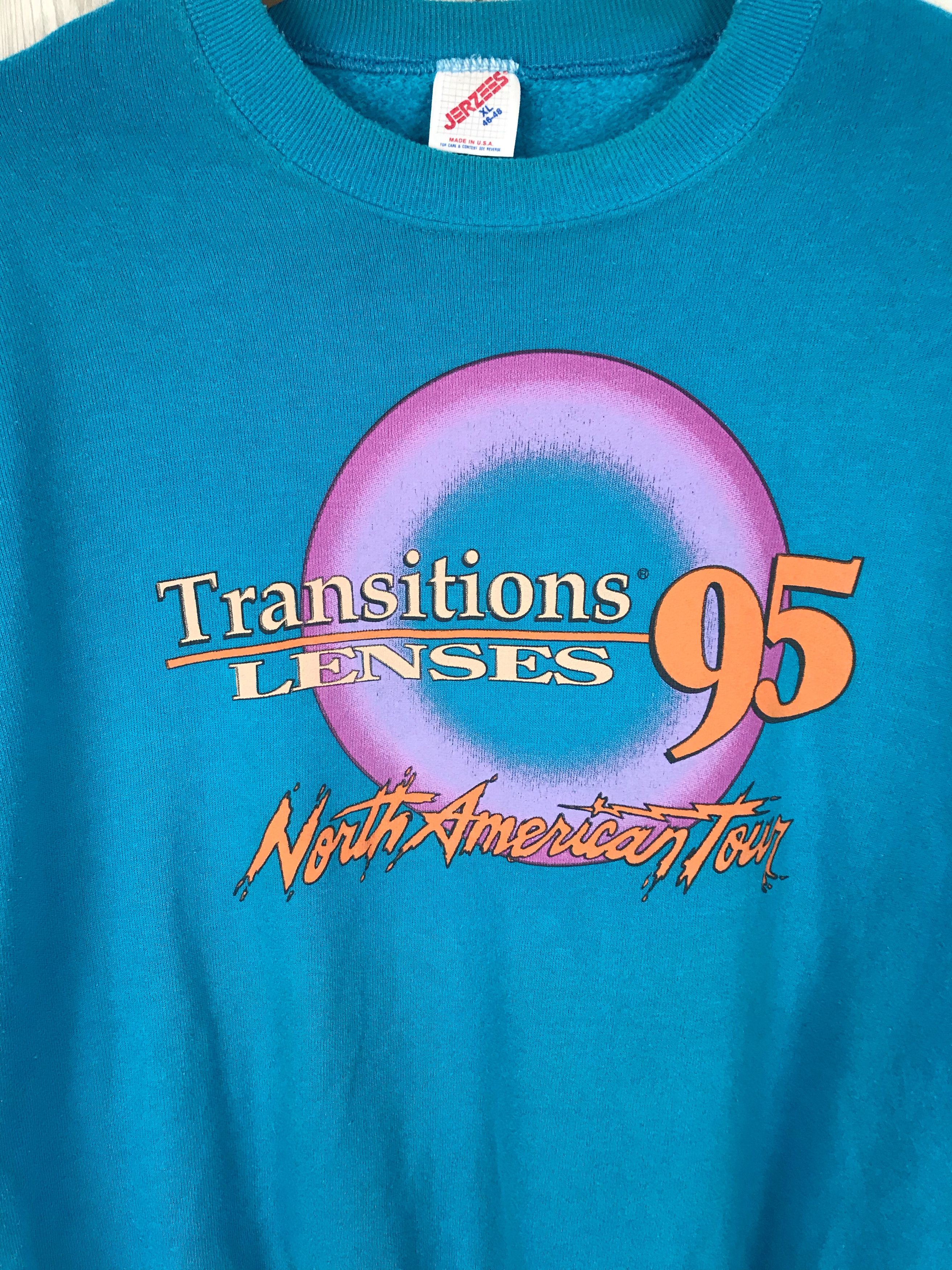 Vintage Vintage TRANSITIONS LENSES North American Tour Sweatshirt Size US L / EU 52-54 / 3 - 5 Thumbnail