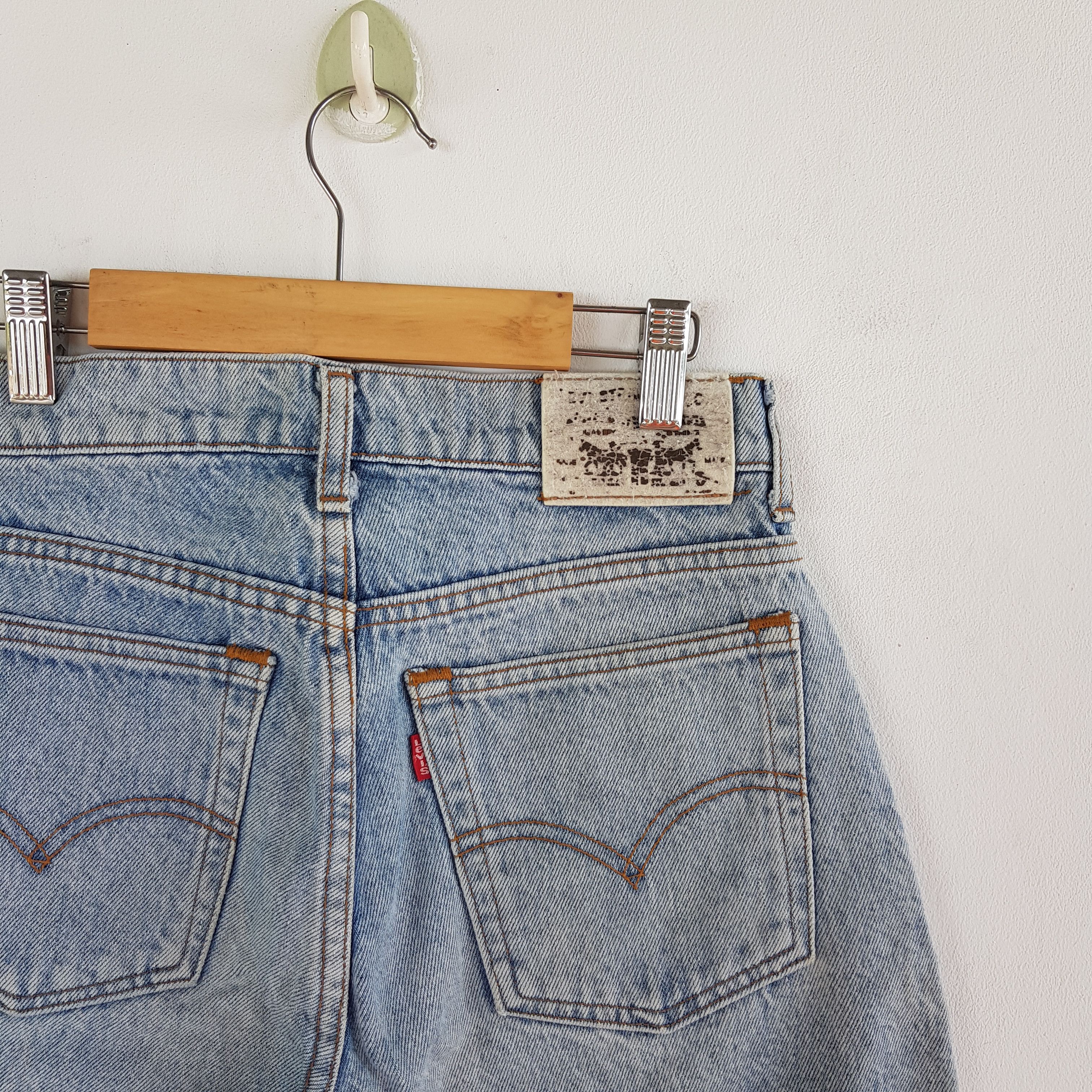 Levi's Vintage Levis Jeans Faded Light Washed Levi's 627 Denim Size 24" / US 00 / IT 34 - 7 Thumbnail