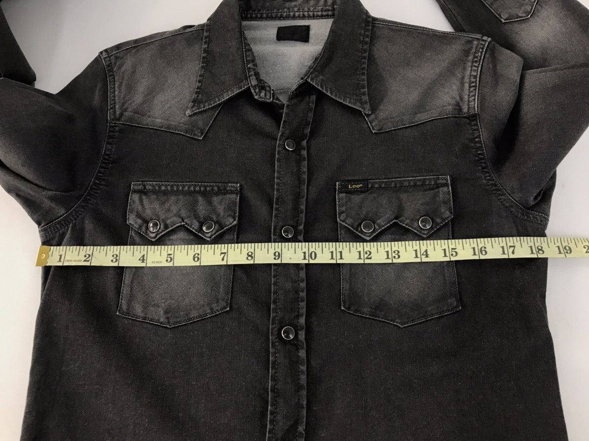 Japanese Brand × Levi's × Vintage Vintage Lee Riders Jeans Snap Button Up Design Size US S / EU 44-46 / 1 - 11 Thumbnail