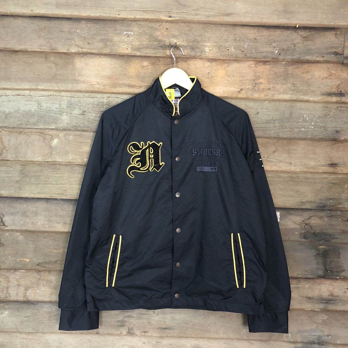 Nike Nike Swoosh black Varsity Jacket #4588 Size US M / EU 48-50 / 2 - 3 Thumbnail