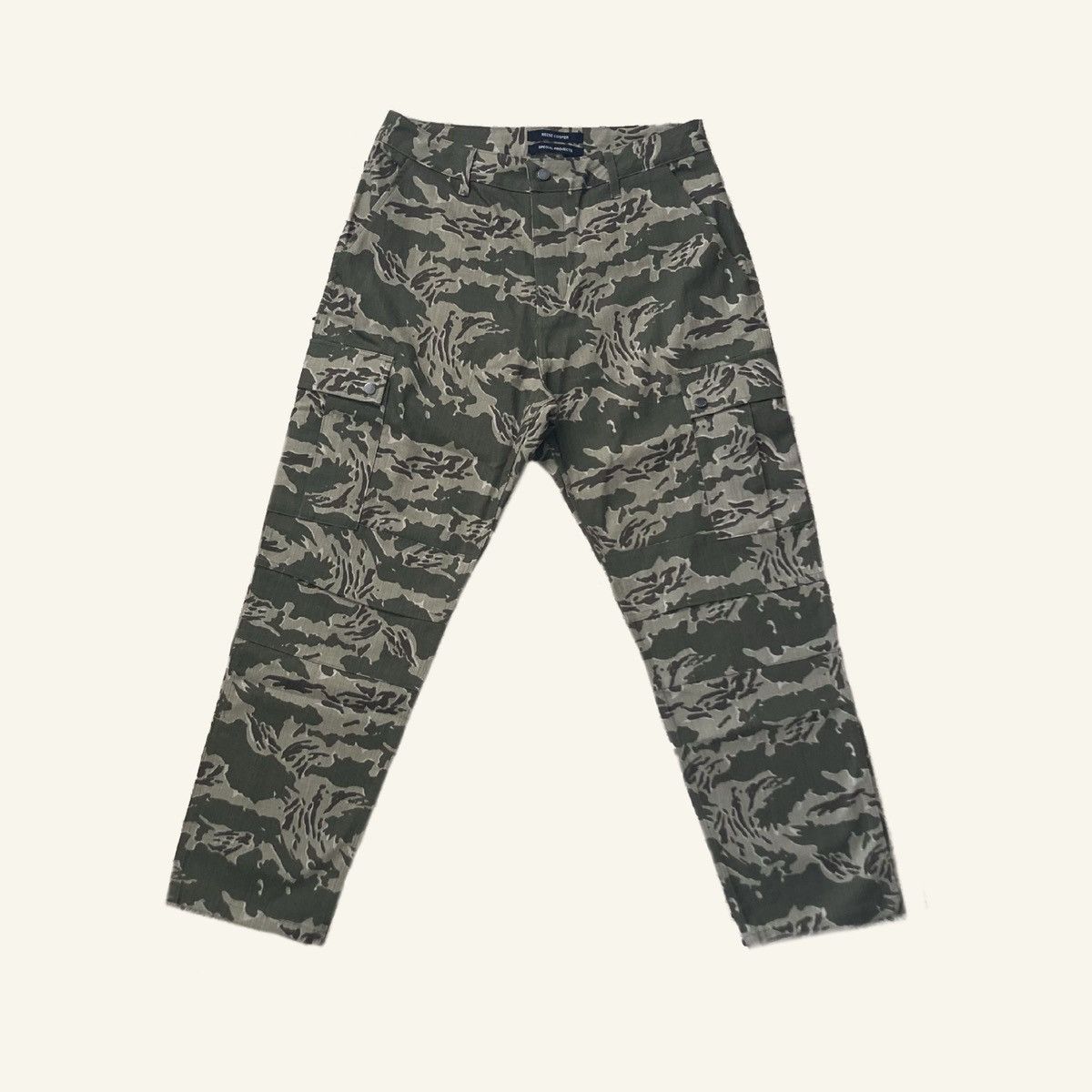 Reese Cooper New Reese Cooper Green Camo Cargo Pants Size 32 Size US 32 / EU 48 - 1 Thumbnail