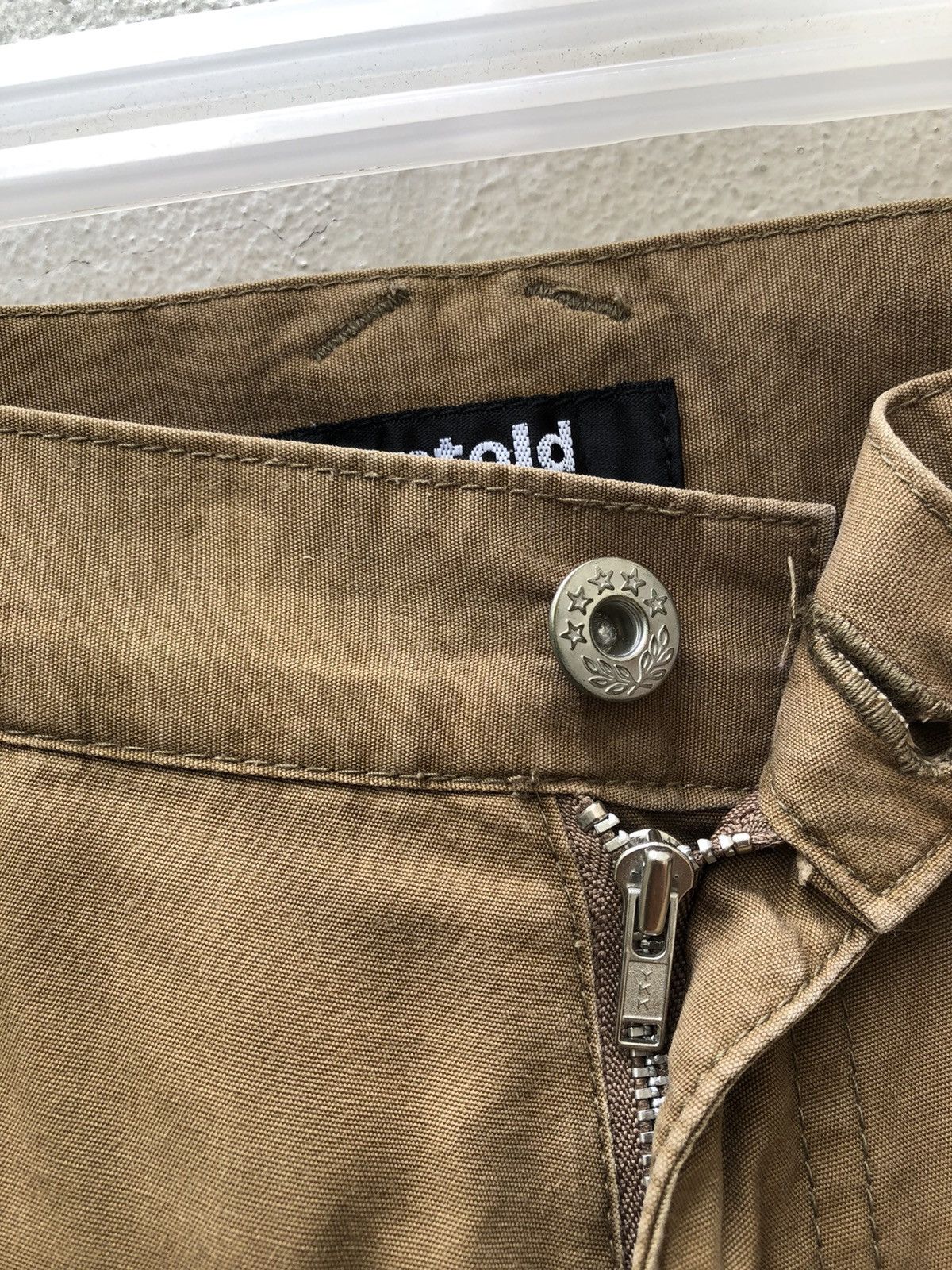 Vintage UNTOLD Japan Distressed Rips Khaki Cropped Trouser Pant Size US 31 - 7 Thumbnail