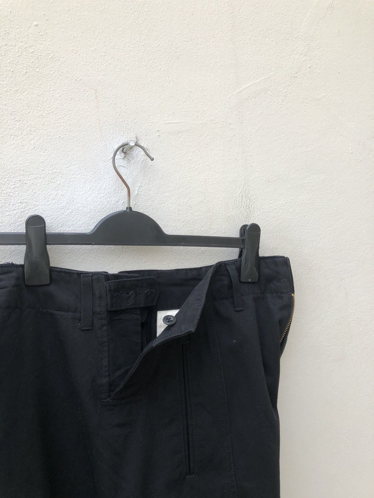 Japanese Brand Japan Brand Black Baggy Cargo Trouser Cropped Size US 32 / EU 48 - 11 Thumbnail