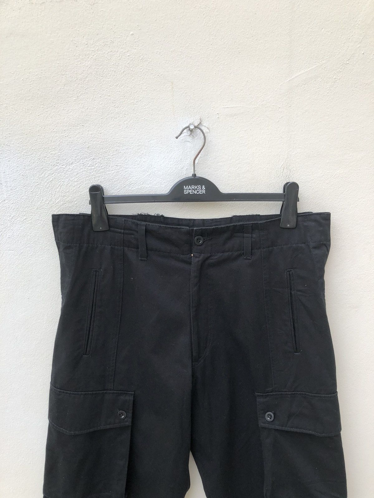 Japanese Brand Japan Brand Black Baggy Cargo Trouser Cropped Size US 32 / EU 48 - 2 Thumbnail