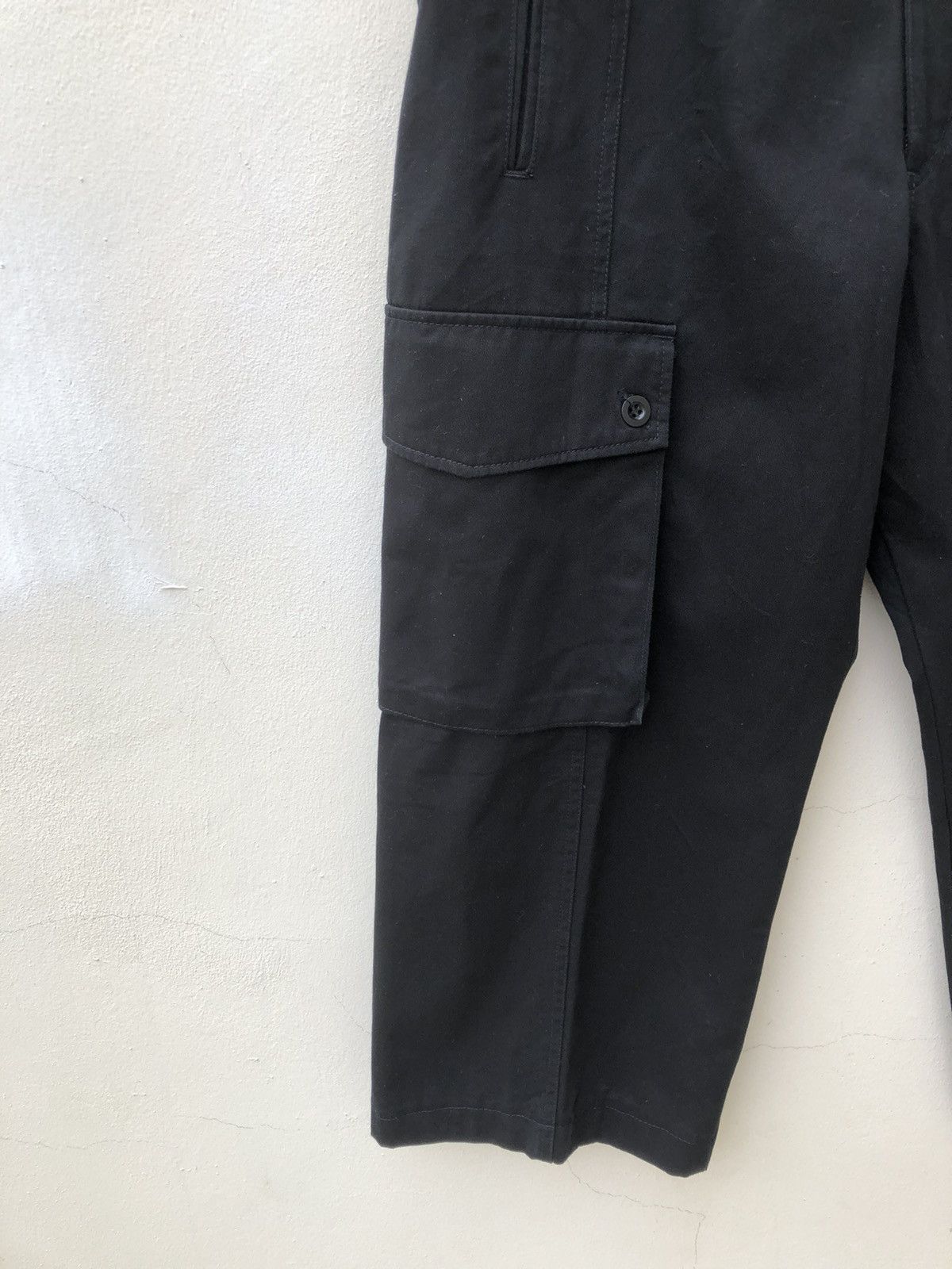 Japanese Brand Japan Brand Black Baggy Cargo Trouser Cropped Size US 32 / EU 48 - 4 Thumbnail