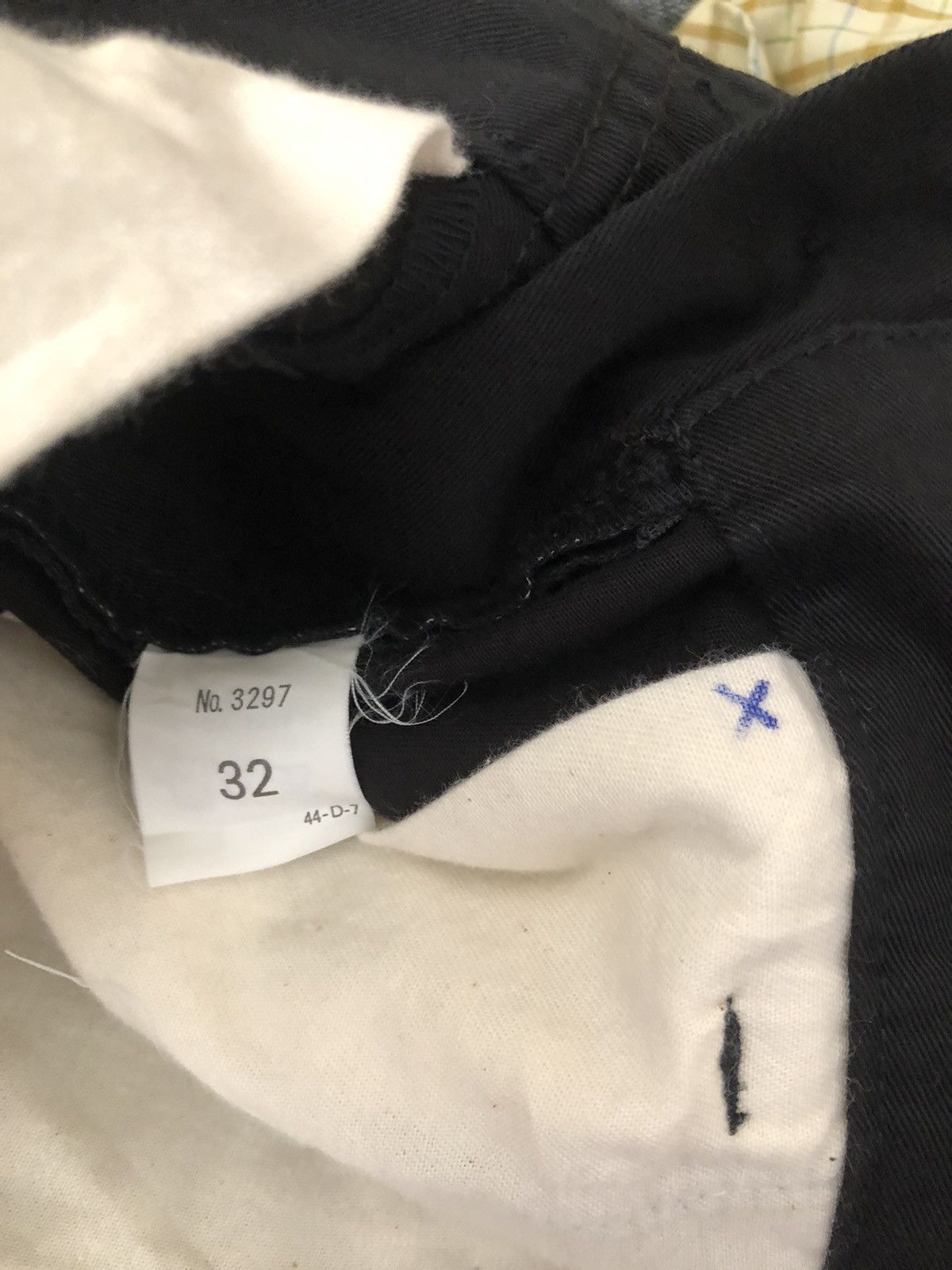 Japanese Brand Japan Brand Black Baggy Cargo Trouser Cropped Size US 32 / EU 48 - 13 Thumbnail