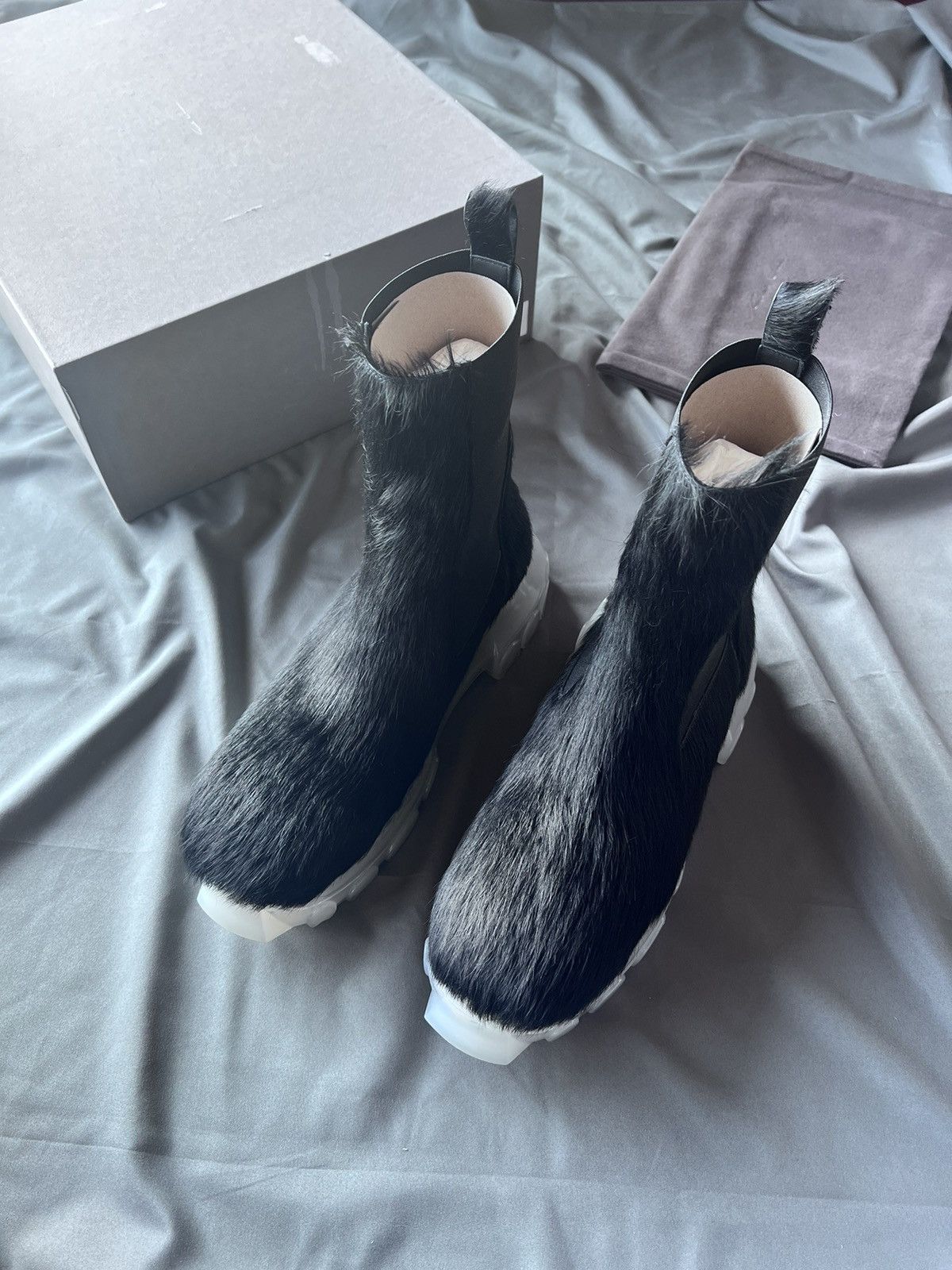 Rick Owens Rick owens beatle bozo tractor ponyhair size43 Size US 10 / EU 43 - 4 Thumbnail