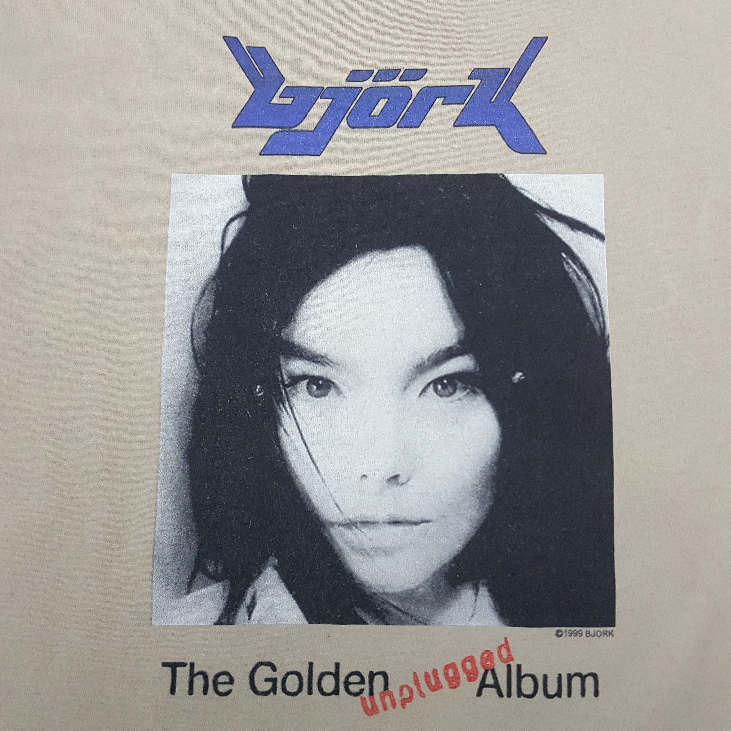 Band Tees × Vintage Vintage Björk Icelandic Singer Album Bruce Weber Photo Tees Size US M / EU 48-50 / 2 - 4 Thumbnail