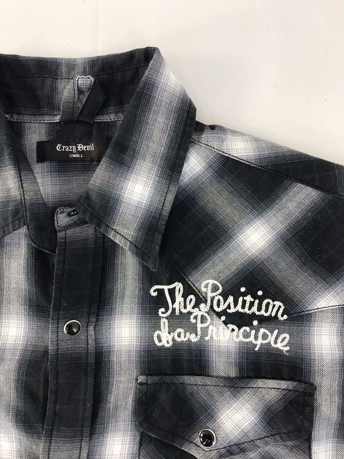 Japanese Brand Vintage Flannel Crazy Devil Design Plaid Snap Button Size US M / EU 48-50 / 2 - 4 Thumbnail