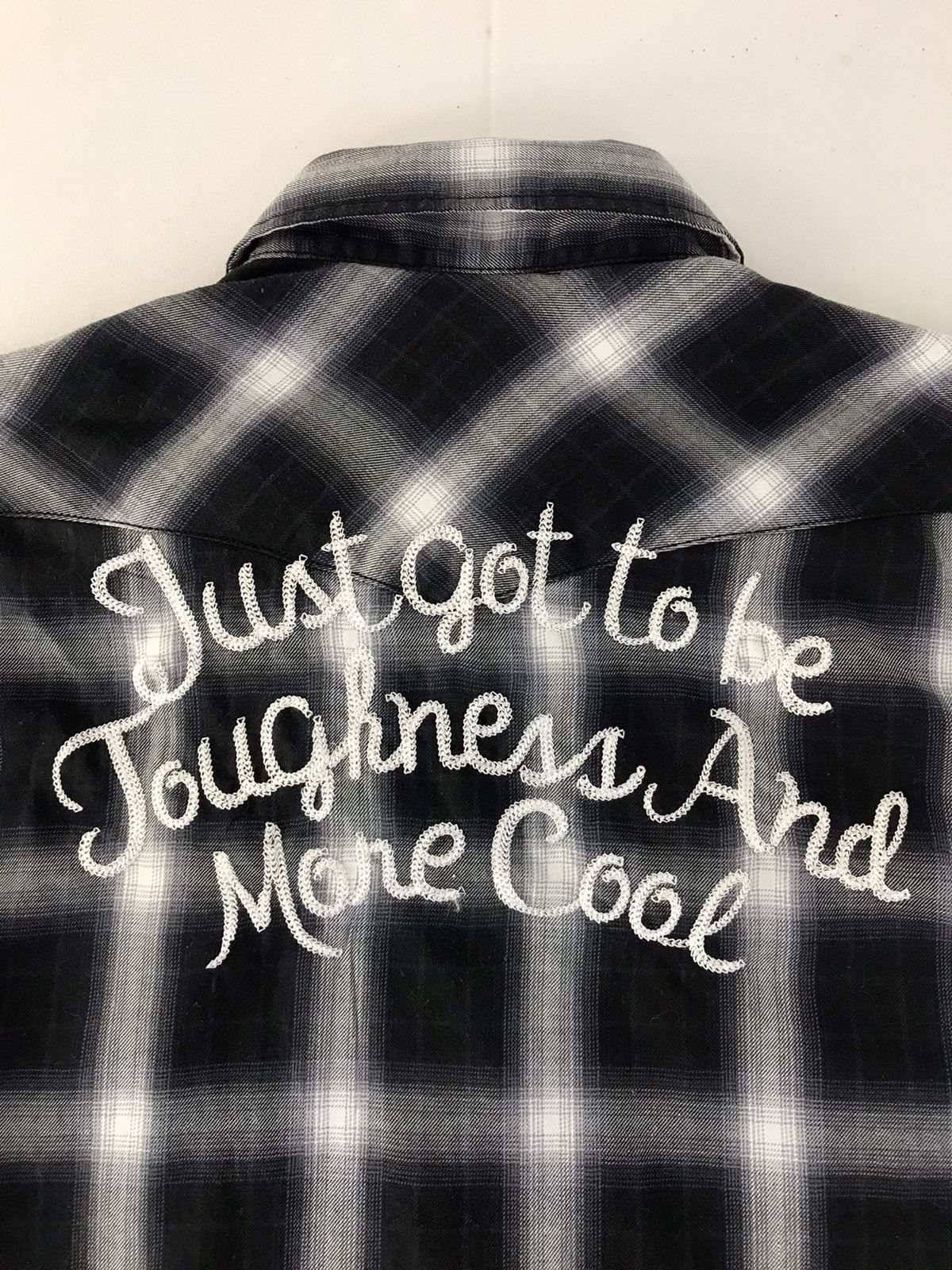 Japanese Brand Vintage Flannel Crazy Devil Design Plaid Snap Button Size US M / EU 48-50 / 2 - 11 Thumbnail