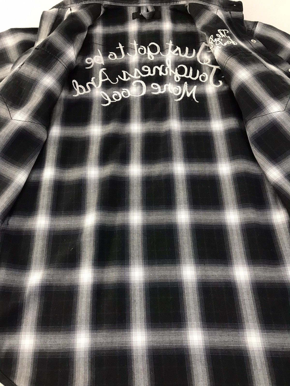 Japanese Brand Vintage Flannel Crazy Devil Design Plaid Snap Button Size US M / EU 48-50 / 2 - 7 Thumbnail