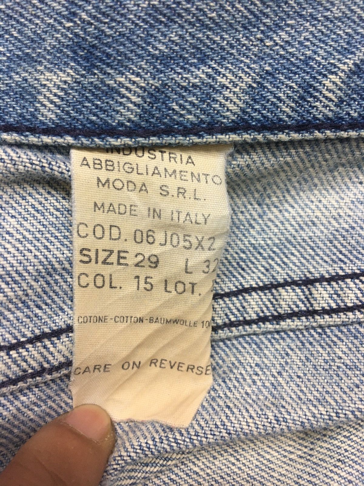 Armani × Vintage Vintage Armani jeans distressed denim italy Size US 27 - 13 Thumbnail