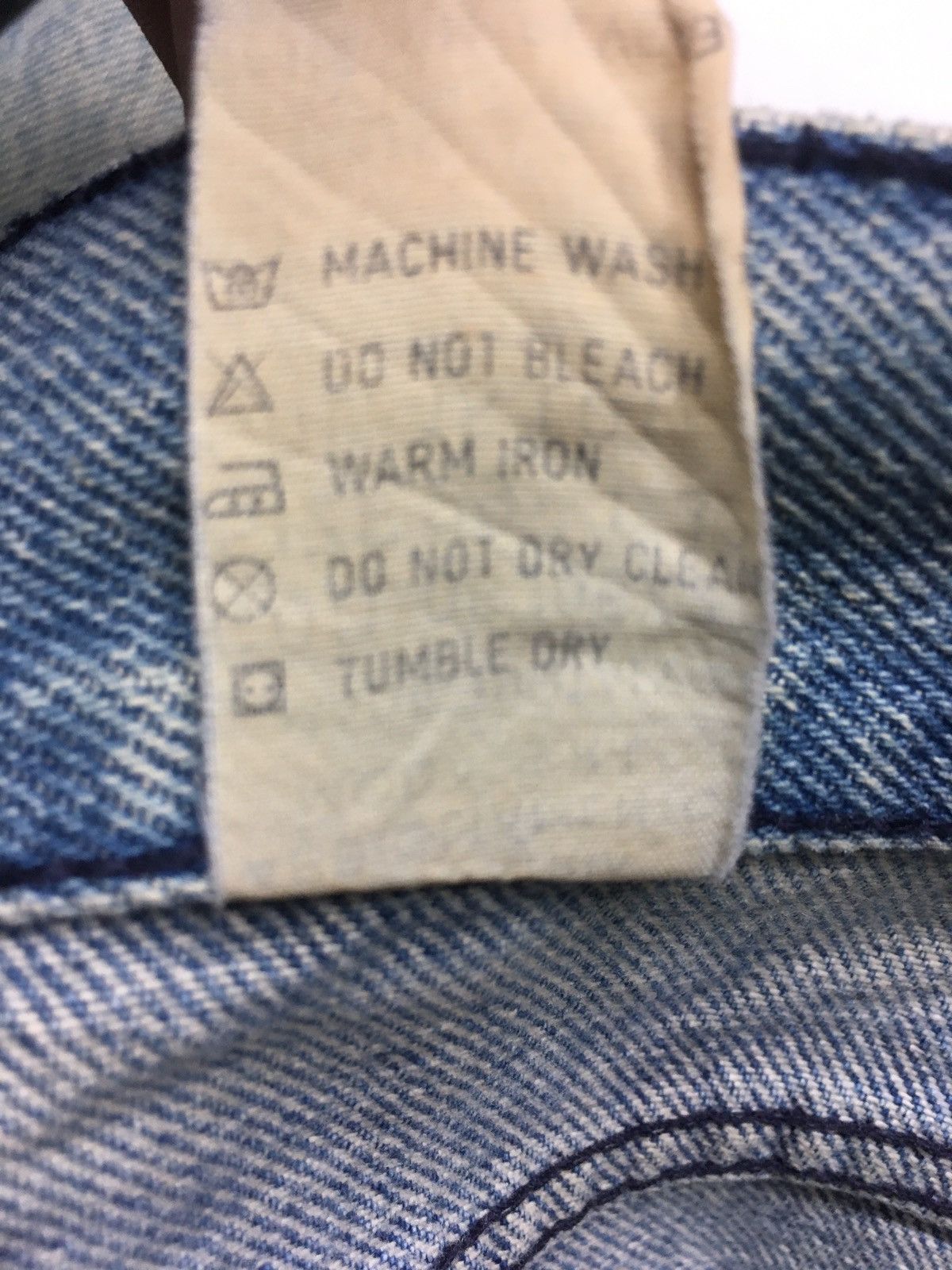 Armani × Vintage Vintage Armani jeans distressed denim italy Size US 27 - 14 Thumbnail