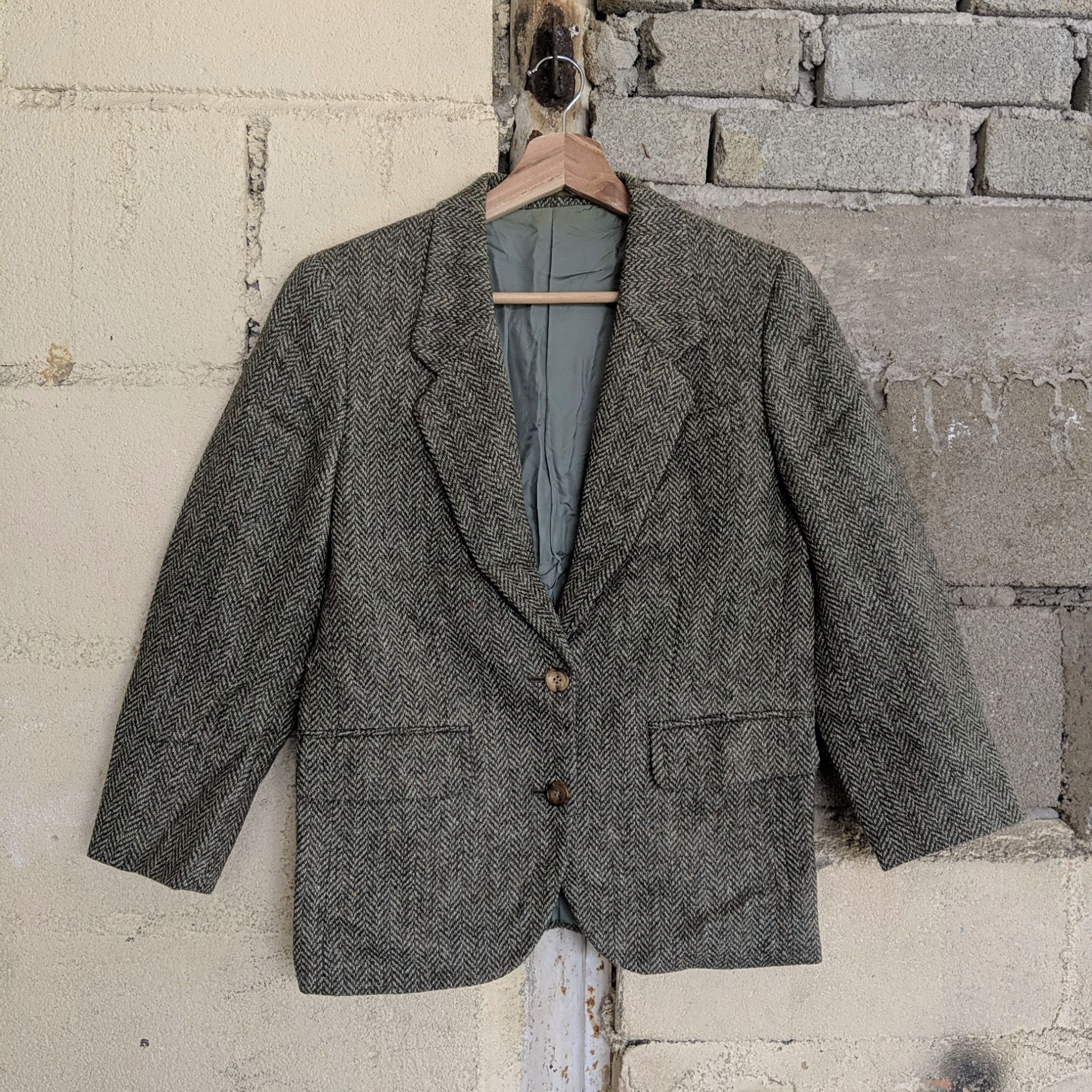 Burberry Vintage Burberry Rare Design Blazer Coat Button Size S / US 4 / IT 40 - 1 Thumbnail