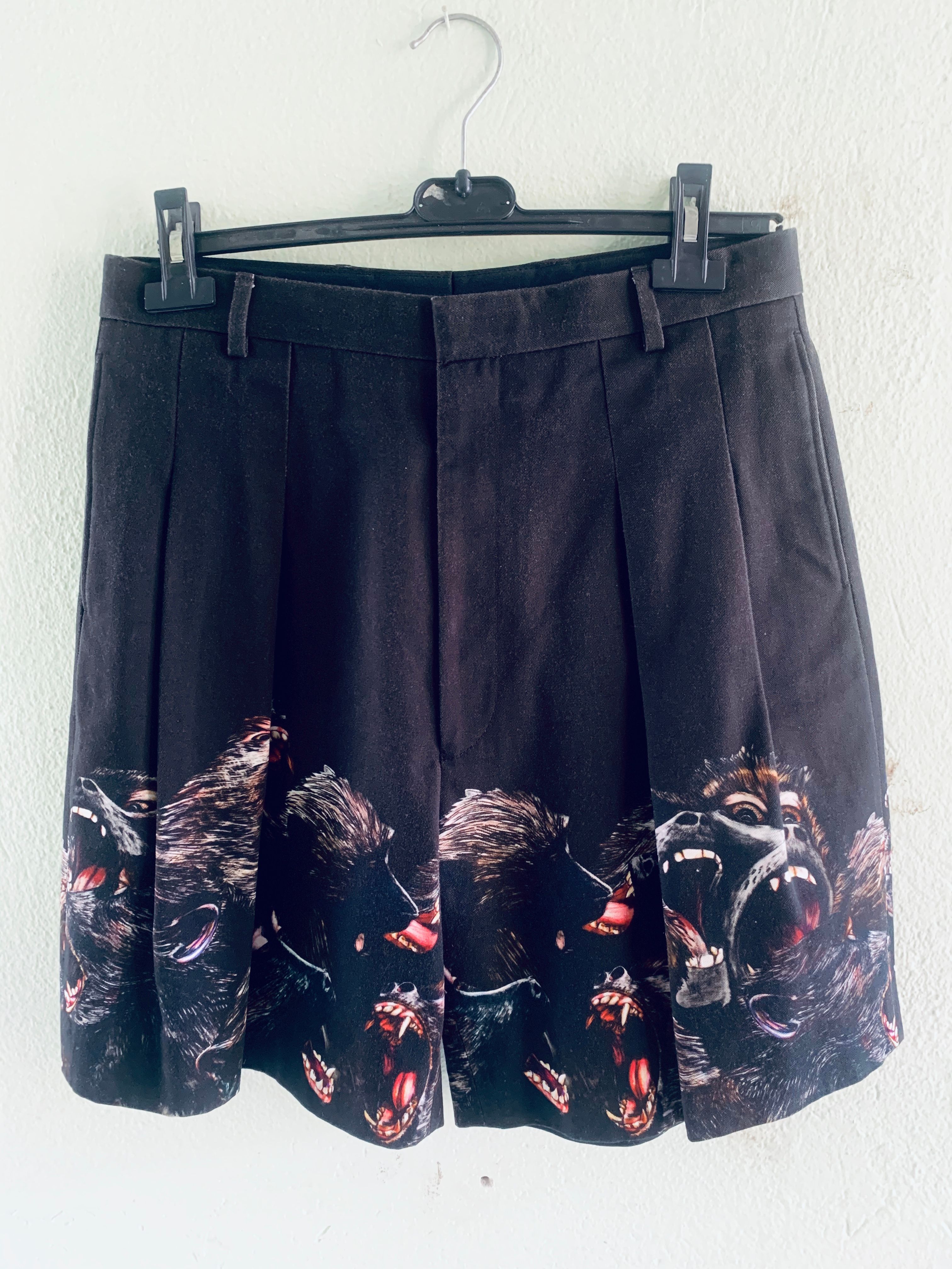Givenchy Givenchy Monkey Brothers Collection Graphic Man Shorts | Grailed