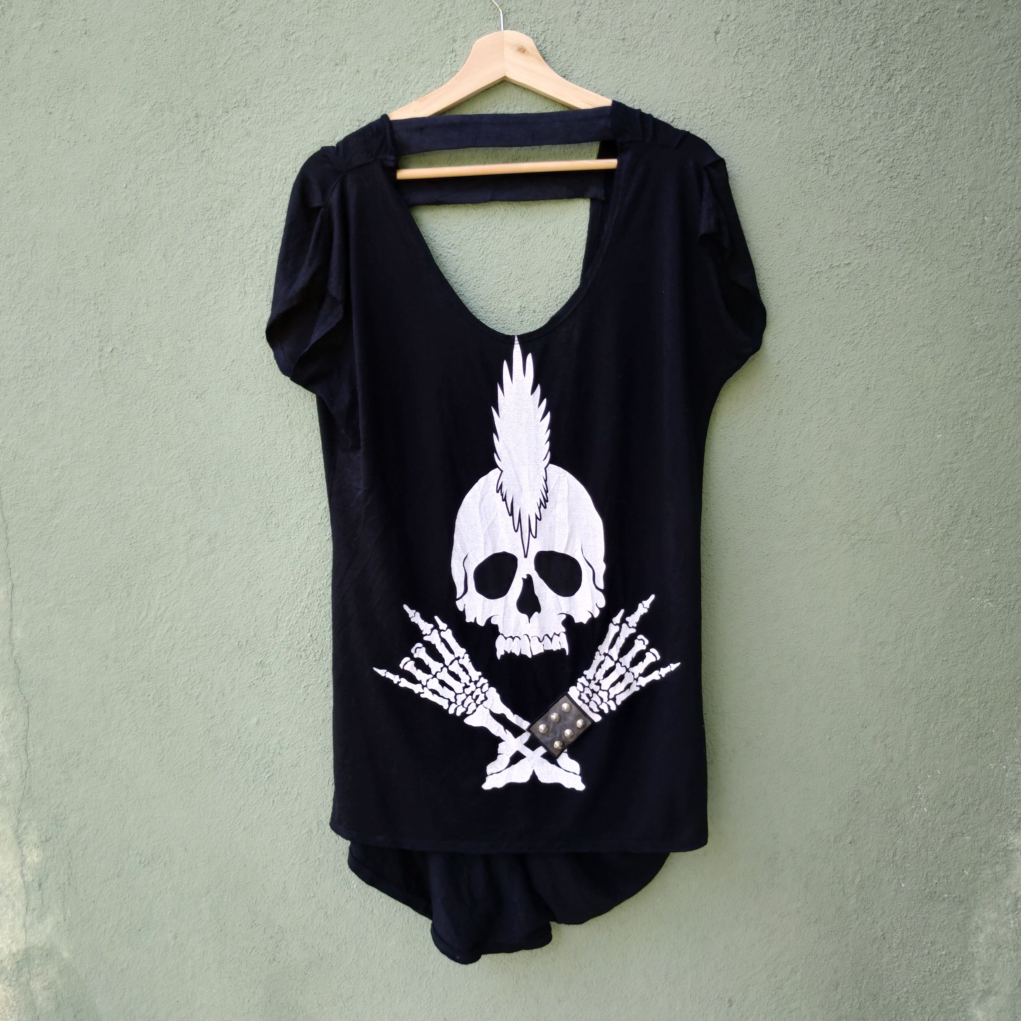 Seditionaries Vintage Japanese Brand Big Logo Skulls Design Shirt RARE Size US M / EU 48-50 / 2 - 1 Thumbnail