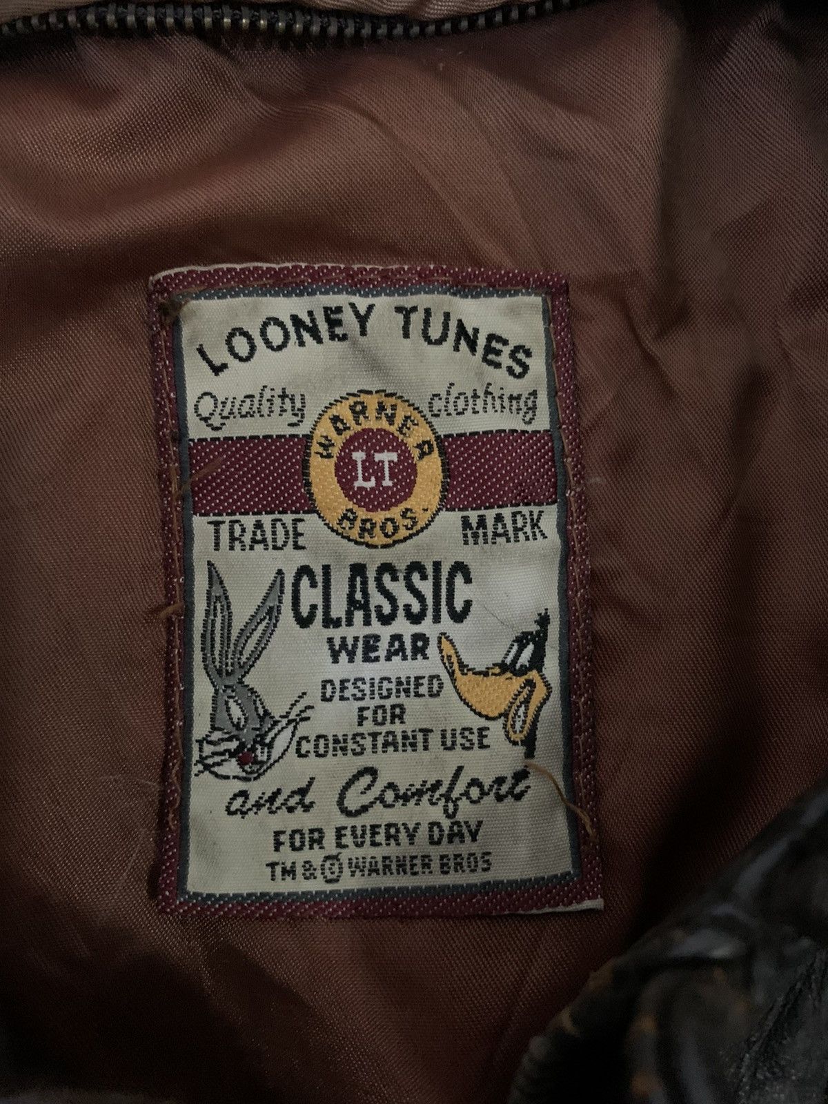 Vintage Vintage Looney Tunes L.T. Air Corps Leather Jacket Size US L / EU 52-54 / 3 - 5 Thumbnail