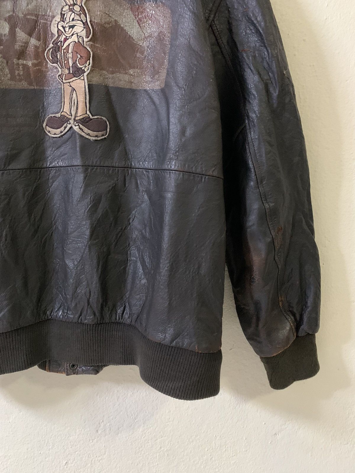 Vintage Vintage Looney Tunes L.T. Air Corps Leather Jacket Size US L / EU 52-54 / 3 - 2 Thumbnail