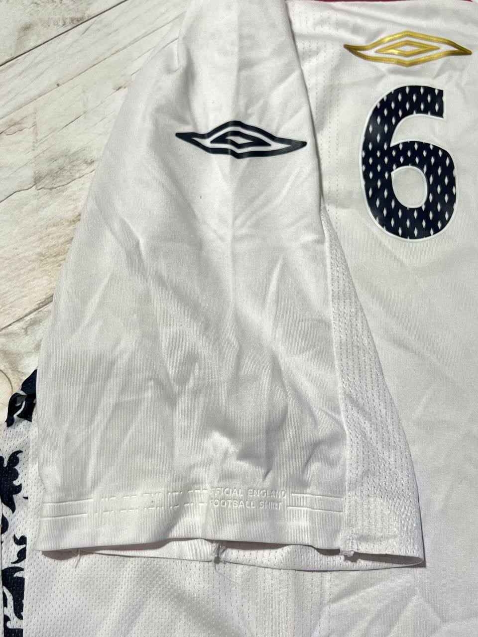 Umbro Umbro England 2007 2009 Terry #6 Home Shirt Jersey 3XL Size US XXL / EU 58 / 5 - 10 Thumbnail