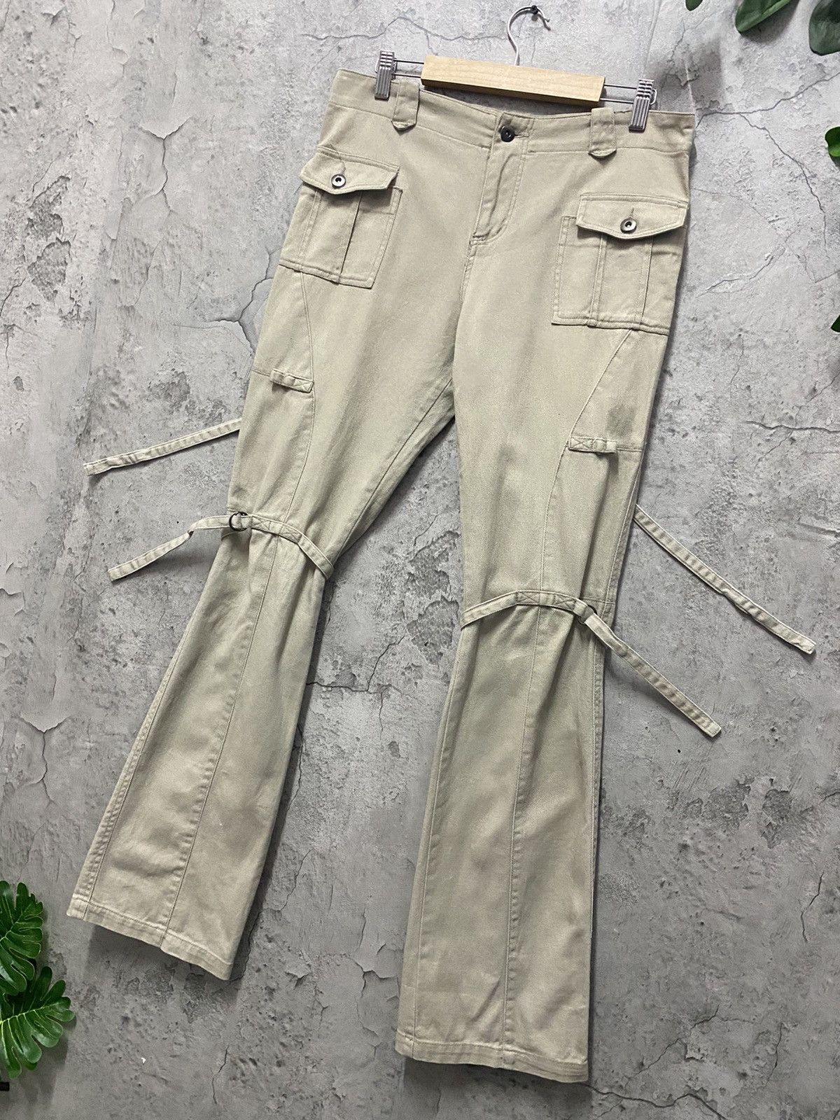 Japanese Brand Japan Brand Bondage Parachute Flared Pants Vintage Size US 30 / EU 46 - 3 Thumbnail