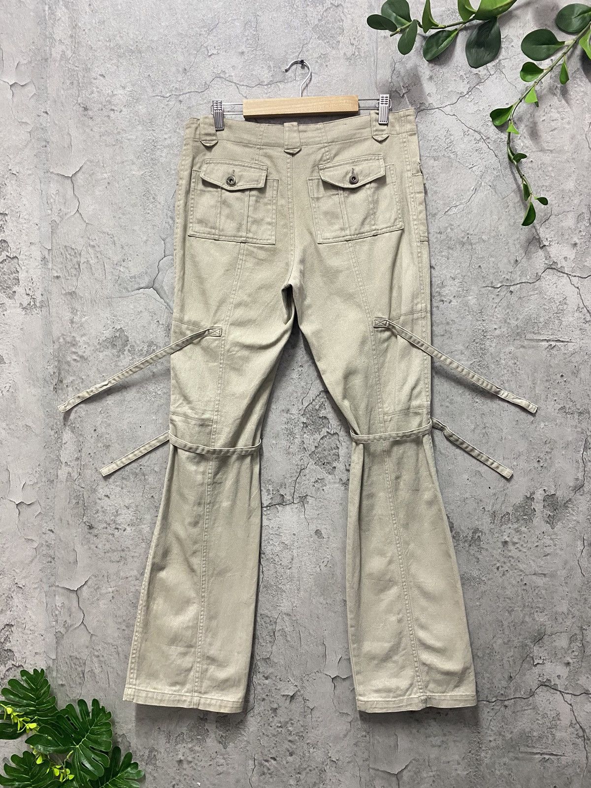 Japanese Brand Japan Brand Bondage Parachute Flared Pants Vintage Size US 30 / EU 46 - 2 Thumbnail