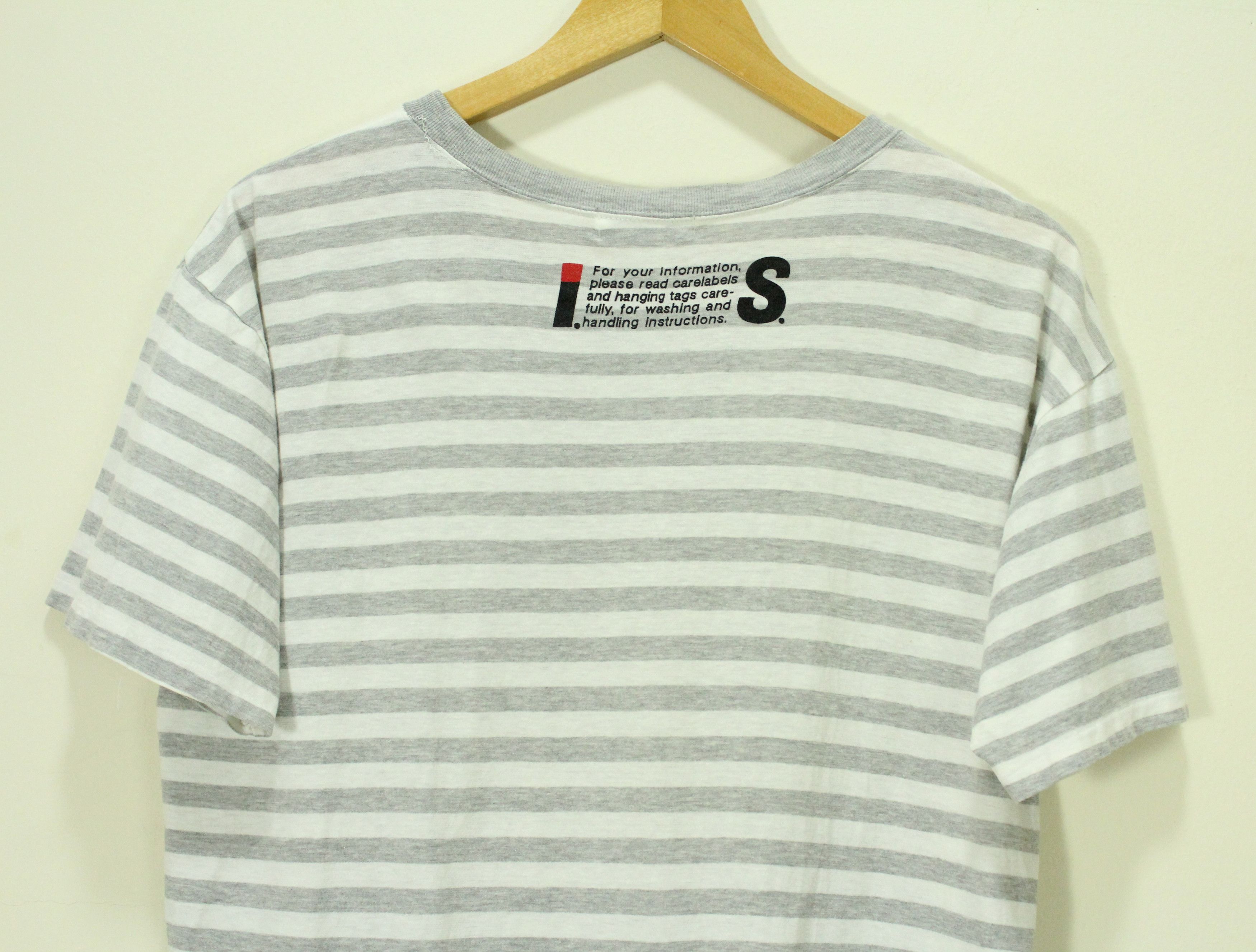 Issey Miyake × Tsumori Chisato Vintage 80s ISSEY MIYAKE T Shirt IS Spell Out Logo Stripe Size M / US 6-8 / IT 42-44 - 1 Thumbnail