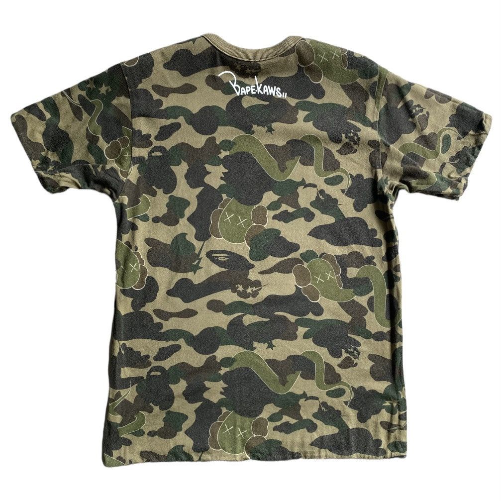 Bape × Kaws Bape x Kaws Reversible Tee Size US S / EU 44-46 / 1 - 2 Thumbnail