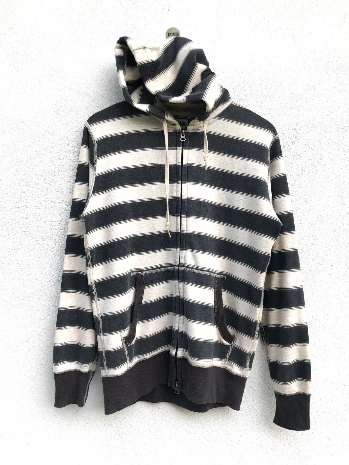 Japanese Brand × Uniqlo Uniqlo Stripes Zipper Hoodies Sweatshirt Size US S / EU 44-46 / 1 - 1 Thumbnail