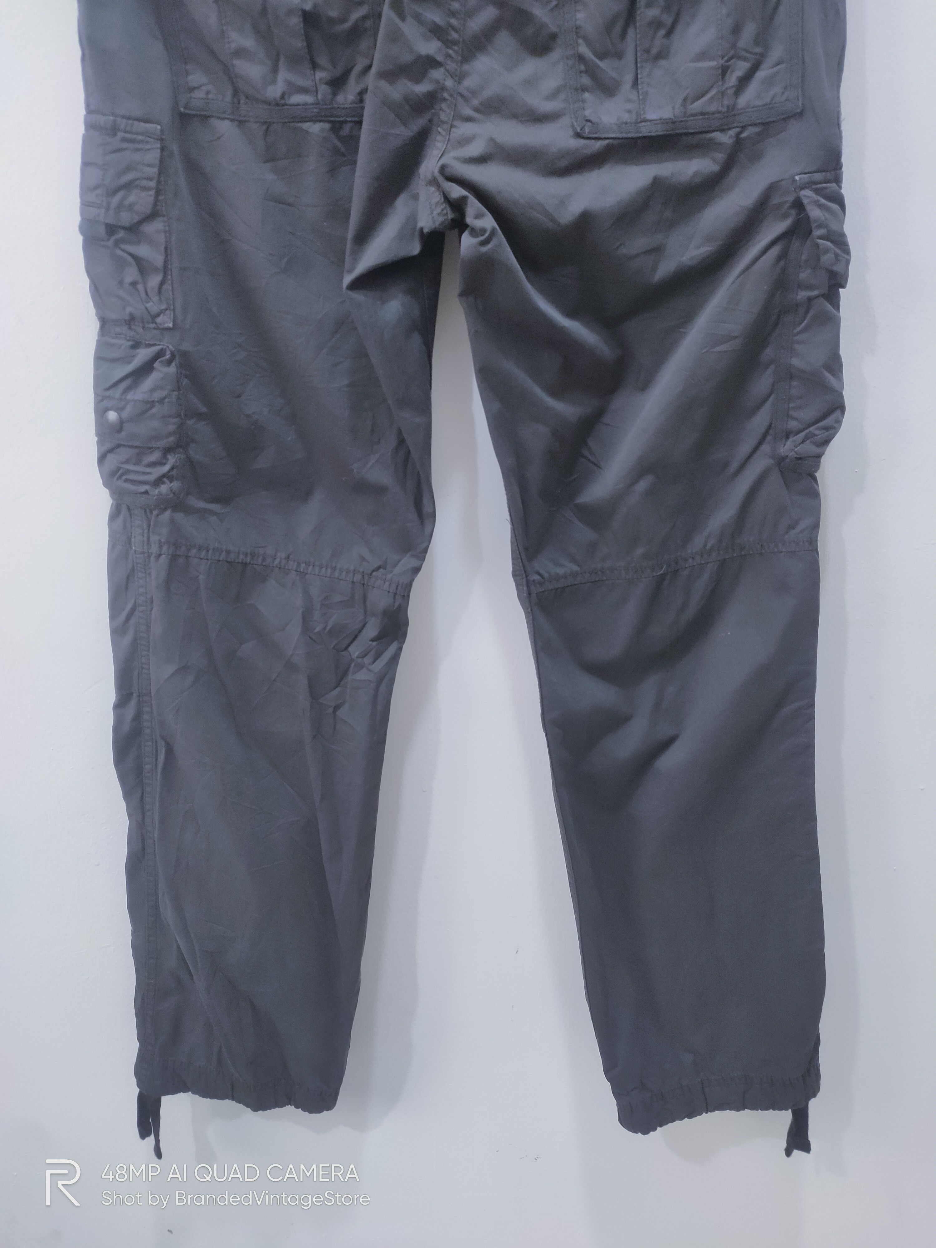 Japanese Brand × Uniqlo UNIQLO Multipocket Tactical Utility Pullover Cargo Pants Size US 34 / EU 50 - 13 Thumbnail