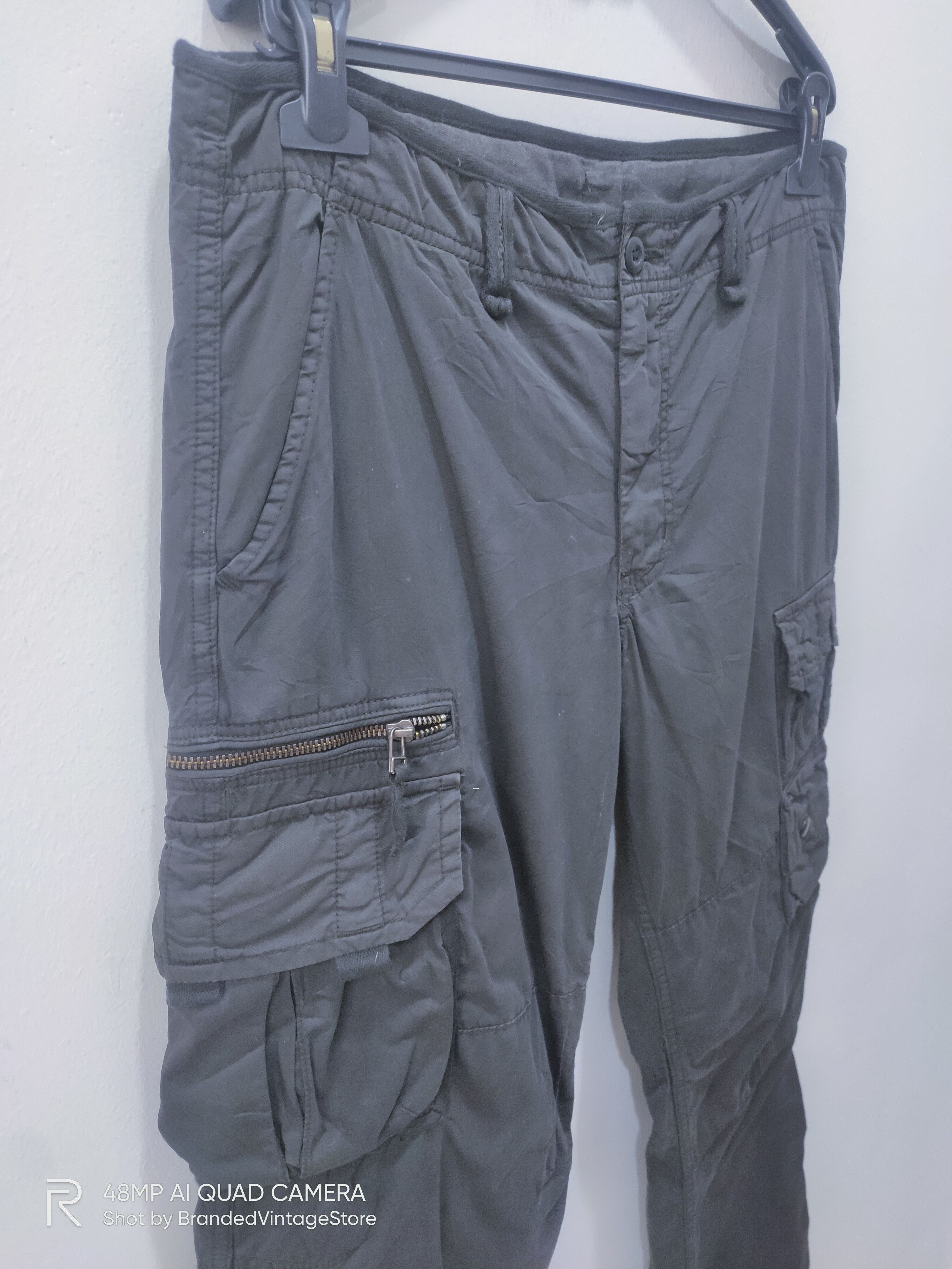 Japanese Brand × Uniqlo UNIQLO Multipocket Tactical Utility Pullover Cargo Pants Size US 34 / EU 50 - 6 Thumbnail