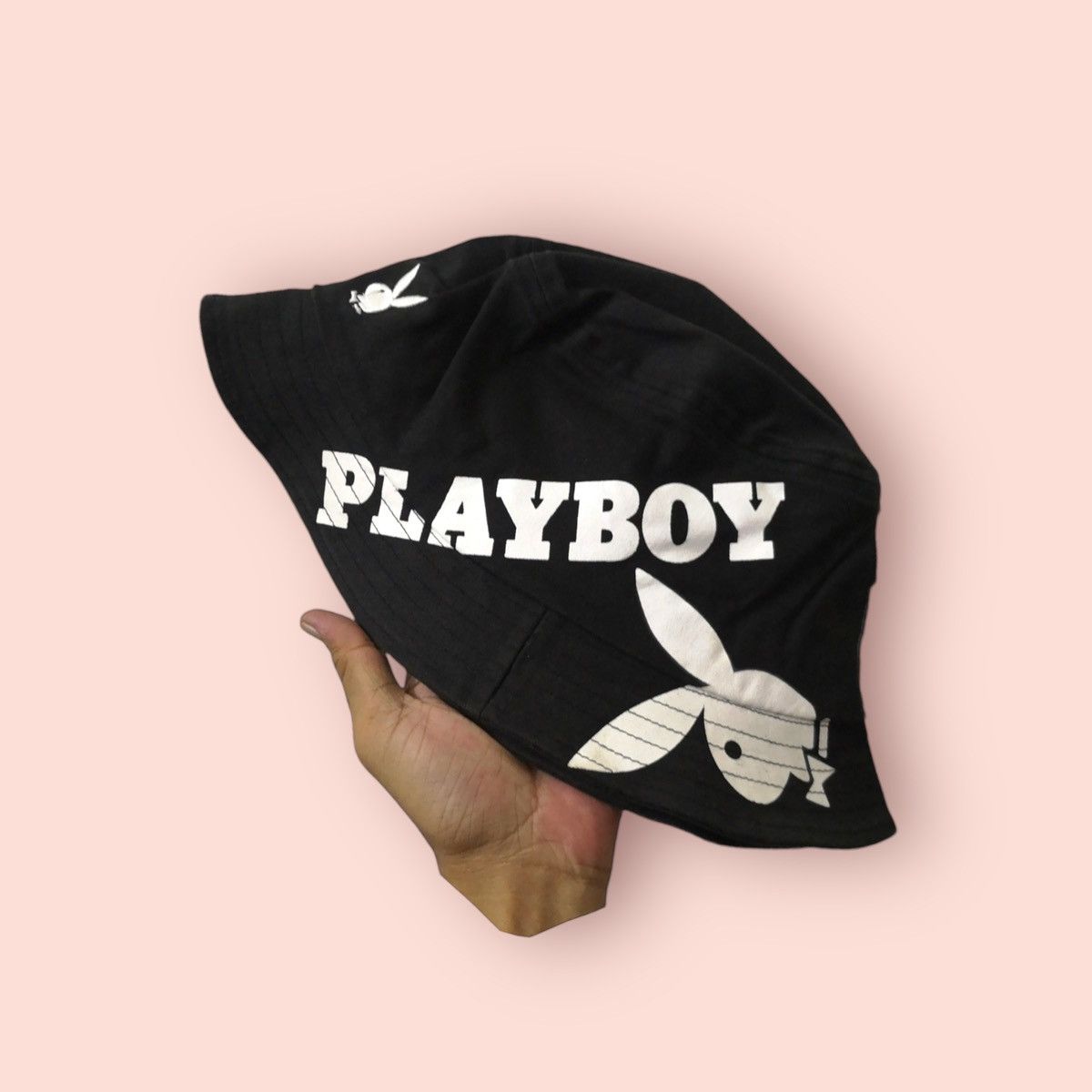 Playboy RARE VINTAGE PLAYBOY BUNNY SPELLOUTS BUCKET HAT Size ONE SIZE - 5 Thumbnail