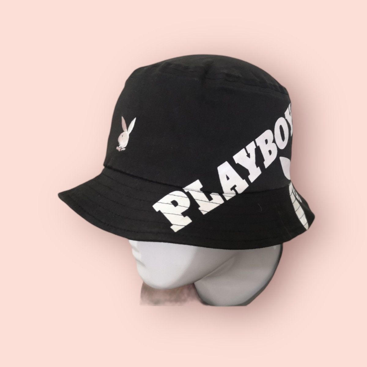 Playboy RARE VINTAGE PLAYBOY BUNNY SPELLOUTS BUCKET HAT Size ONE SIZE - 2 Thumbnail