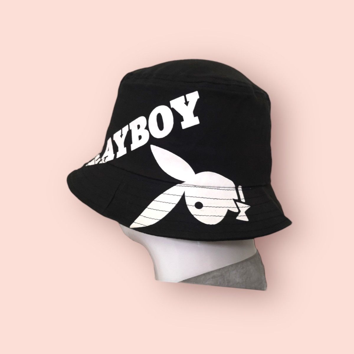 Playboy RARE VINTAGE PLAYBOY BUNNY SPELLOUTS BUCKET HAT Size ONE SIZE - 7 Thumbnail