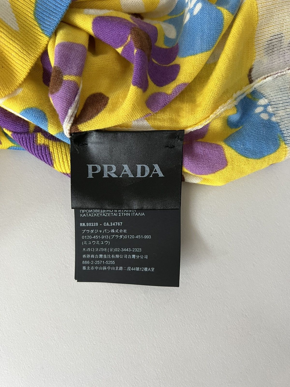 Prada Prada Floral Print Polo Shirt Size US L / EU 52-54 / 3 - 5 Thumbnail
