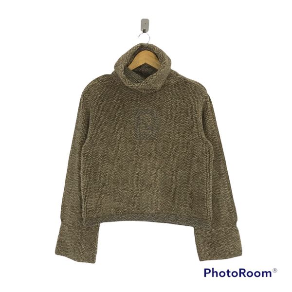 Fendi VINTAGE FENDI CROPPED SHERPA SWEATSHIRT Grailed