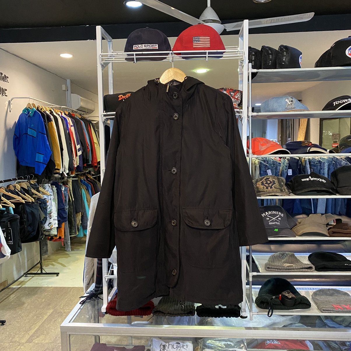 Burberry VERY RARE‼️Burberry London Dogs Trench Coats LIKE NEW Size US L / EU 52-54 / 3 - 2 Thumbnail