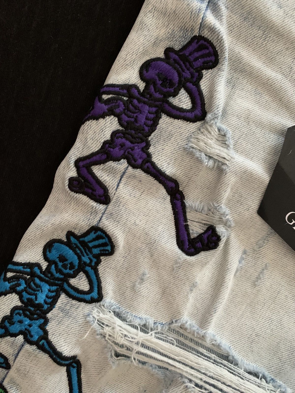 Amiri × Grateful Dead Amiri Grateful Dead Skinny Fit Embroidered Distressed Jeans Size US 30 / EU 46 - 3 Thumbnail