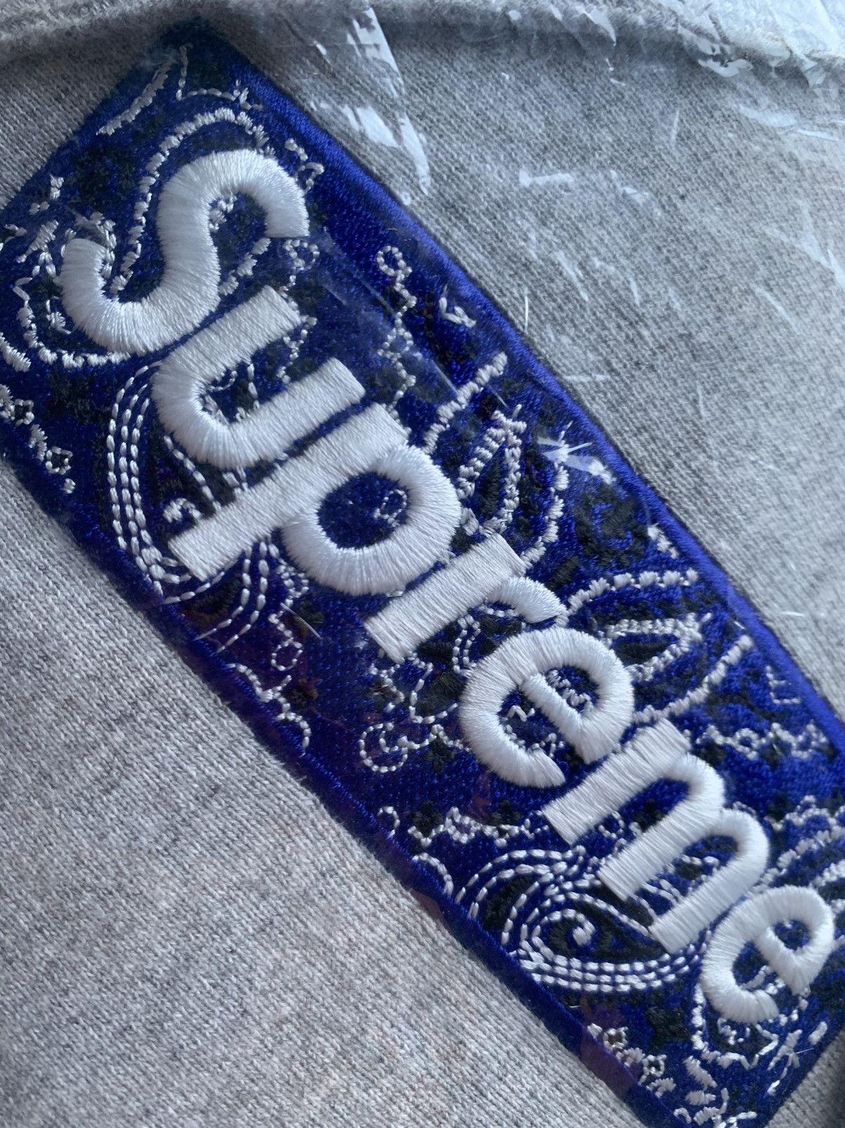 Supreme Supreme Grey Bandana Box Logo Size US S / EU 44-46 / 1 - 5 Thumbnail