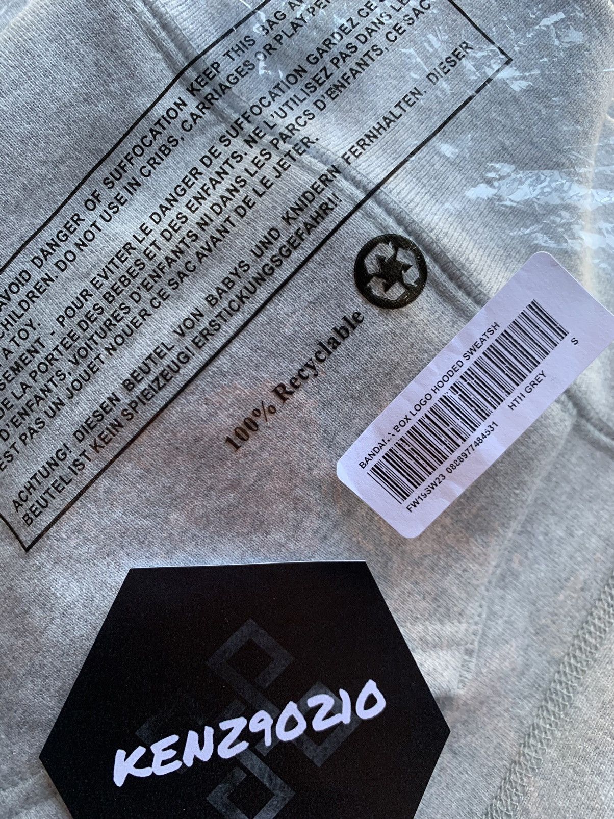 Supreme Supreme Grey Bandana Box Logo Size US S / EU 44-46 / 1 - 4 Thumbnail