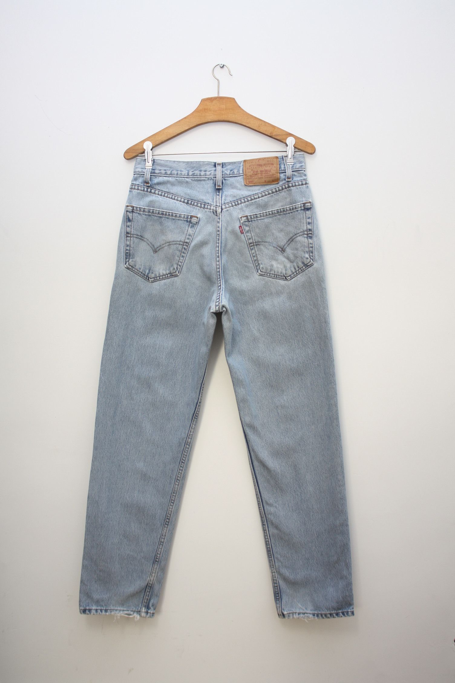 Vintage 90’s Levi 550 Jeans Size sold 32”