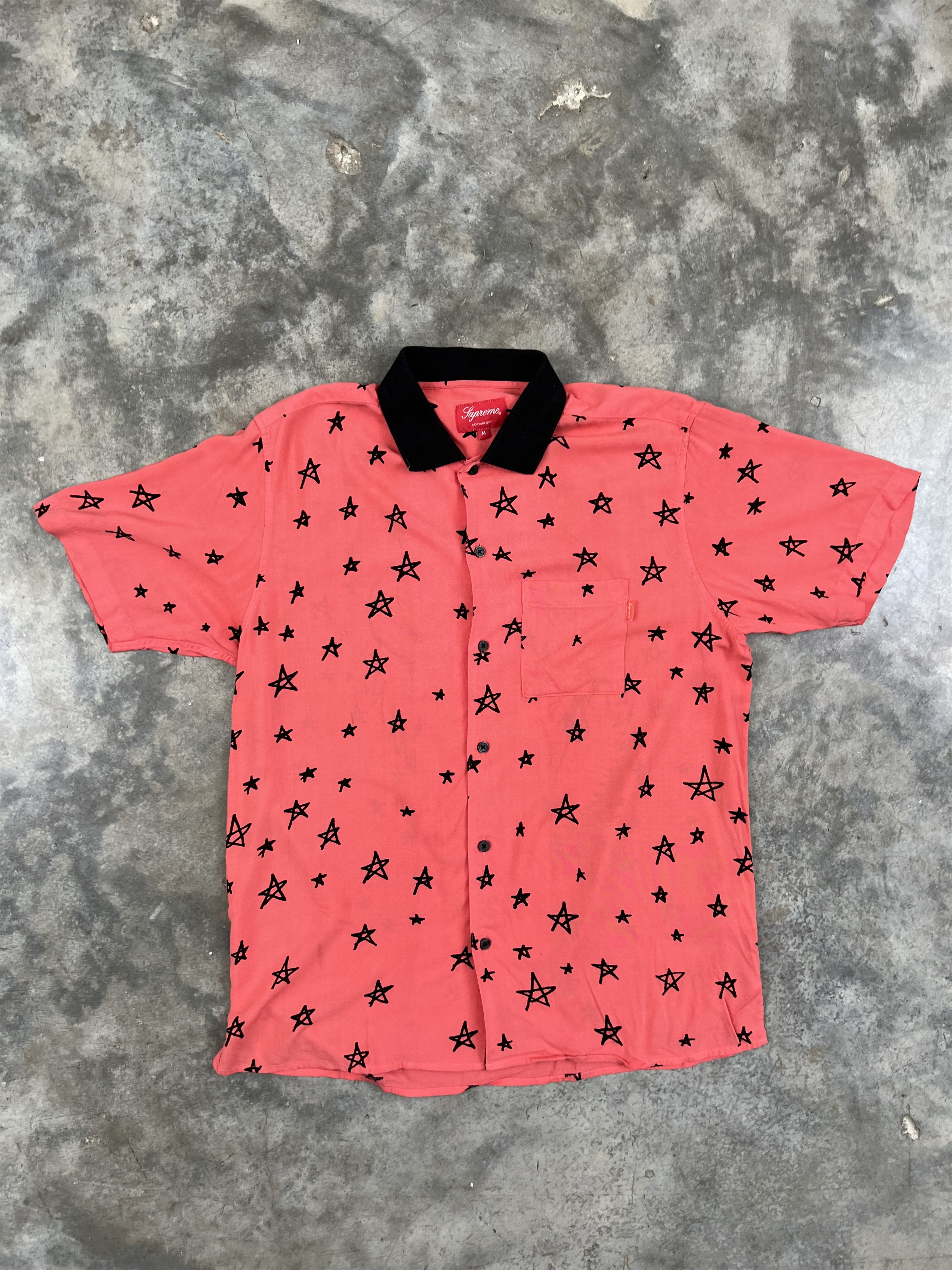 Supreme Supreme x Daniel Johnston Star Devil Rayon Shirt Medium Size US M / EU 48-50 / 2 - 3 Thumbnail