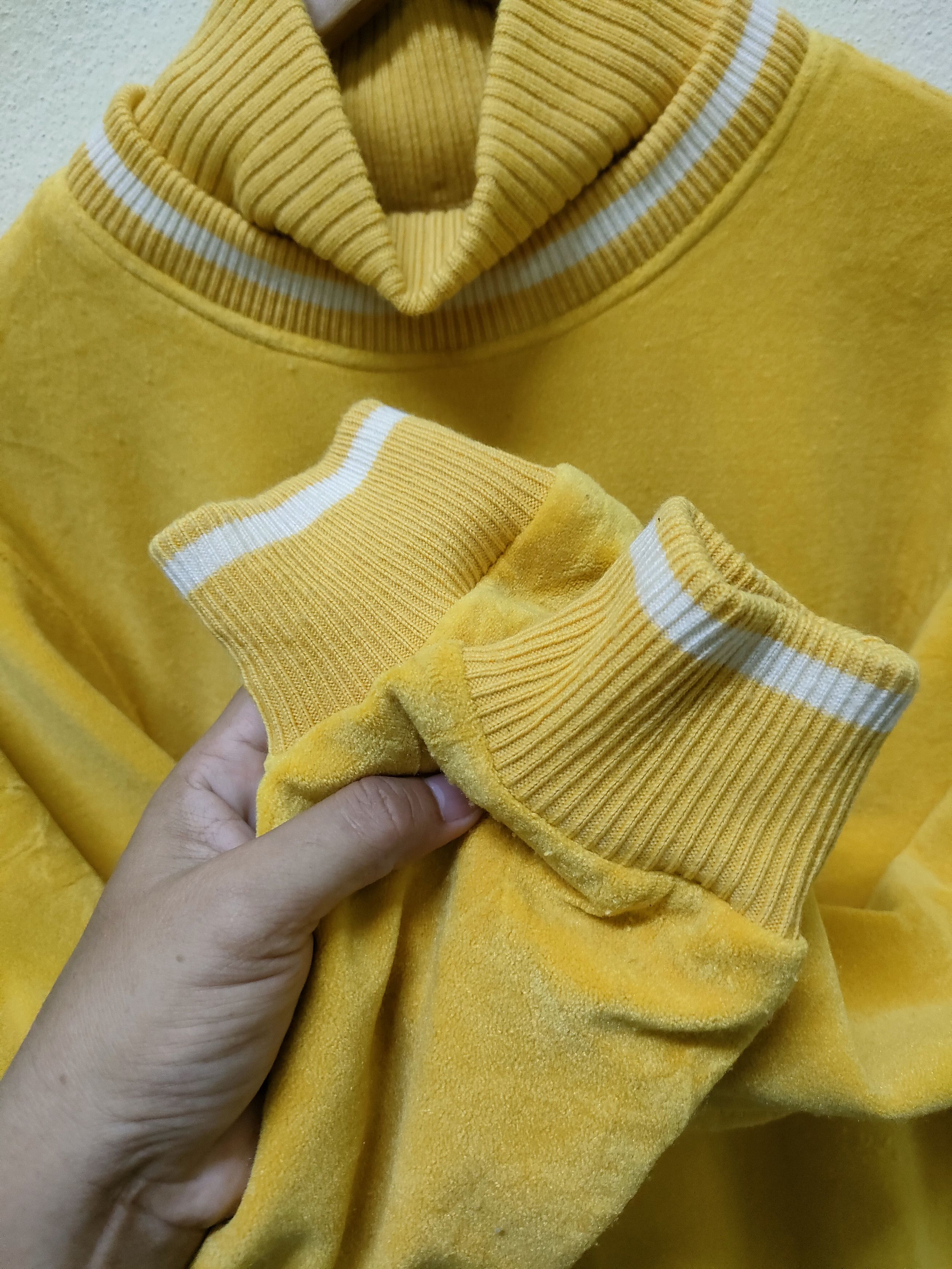 Ellesse 💥Ellese Golf Turtleneck Velvet Sweaters Size US M / EU 48-50 / 2 - 5 Thumbnail