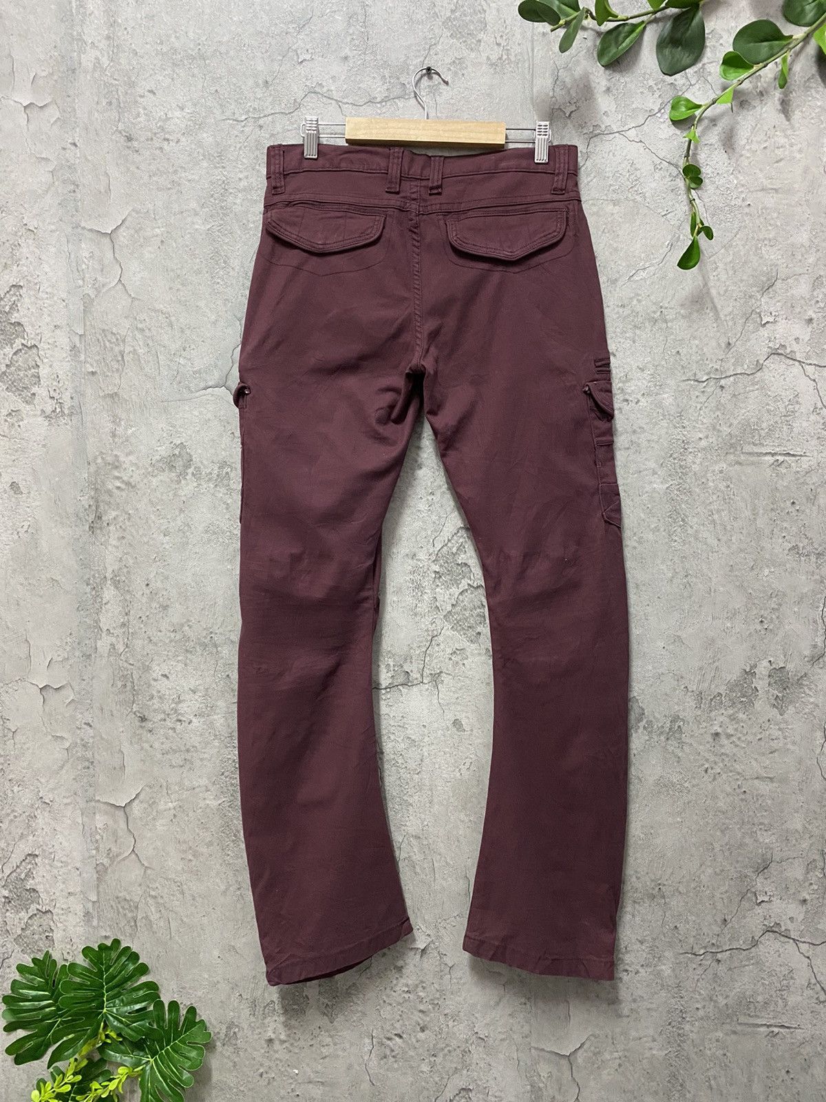 In The Attic In the Attic Japan Cargo Bondage Multi Pocket Curved Leg Size US 32 / EU 48 - 2 Thumbnail