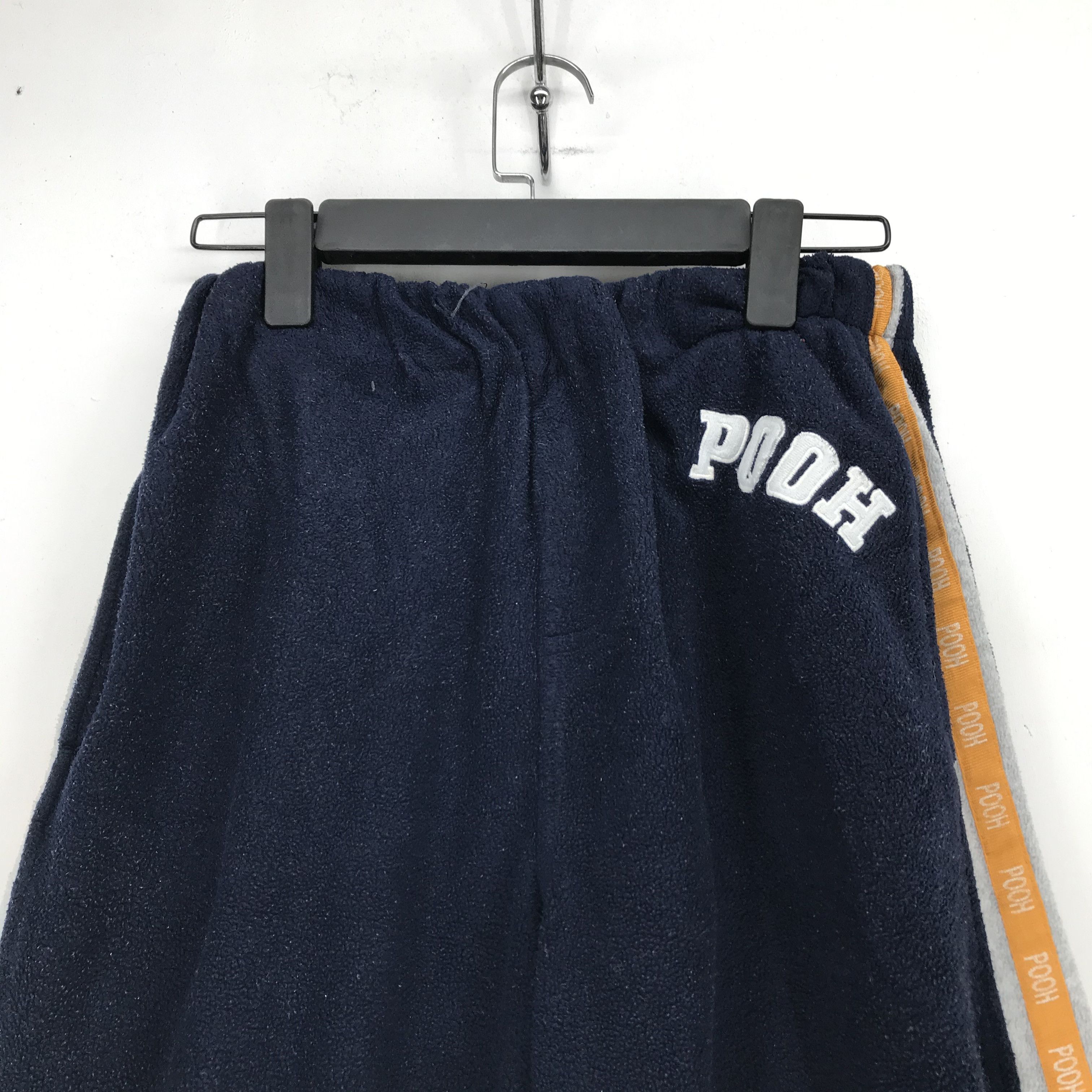 Disney Disney Winnie The Pooh Fleece Pants Side Tape Logo 2649-105 Size US 34 / EU 50 - 2 Thumbnail